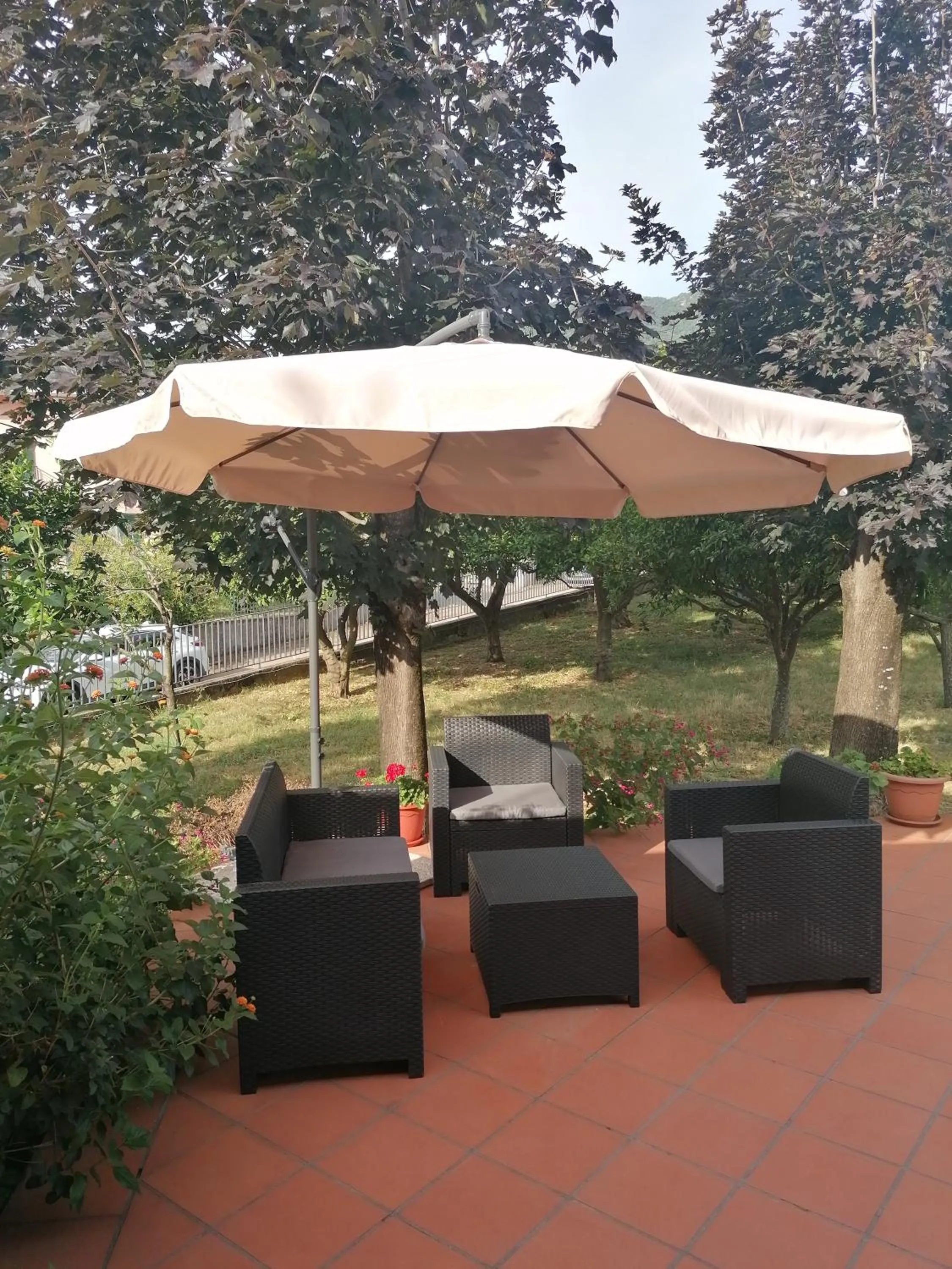 Patio in AceroRosso B&B