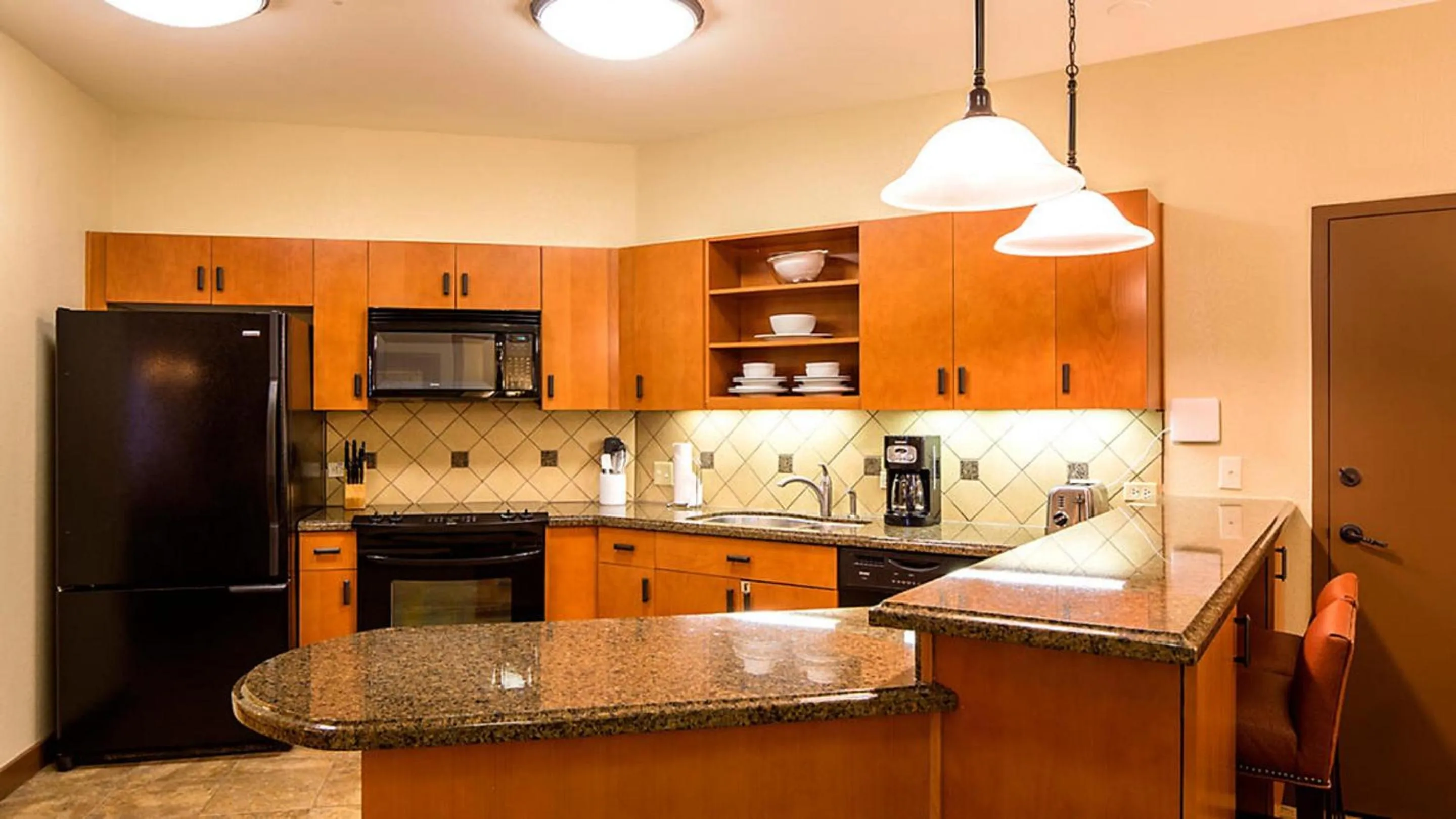 kitchen in Bluegreen Vacations Cibola Vista Resort and Spa, an Ascend Collection Resort