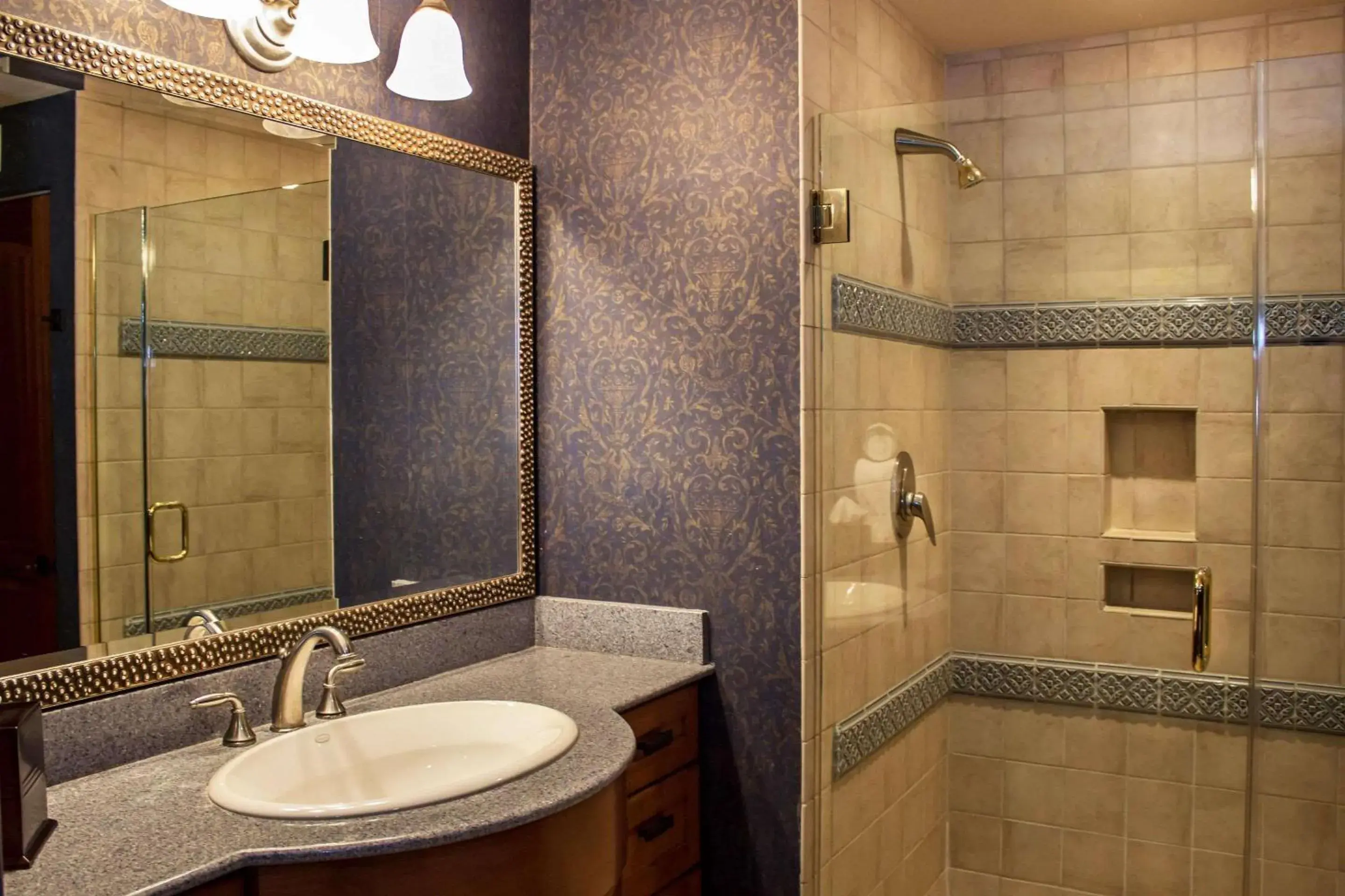 Shower, Bathroom in Bluegreen Vacations Cibola Vista Resort & Spa, An Ascend Resort