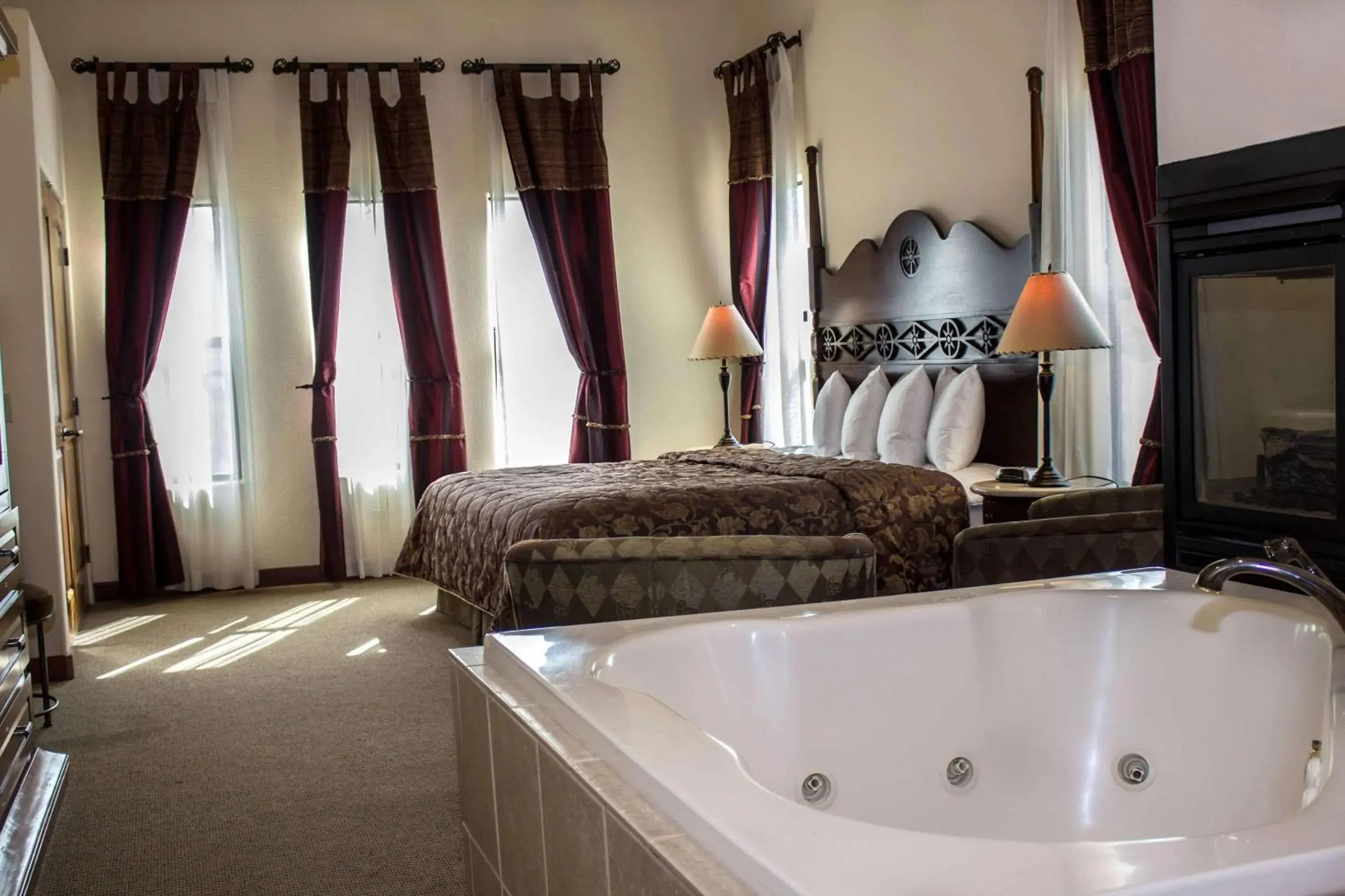 Bedroom, Bathroom in Bluegreen Vacations Cibola Vista Resort & Spa, An Ascend Resort