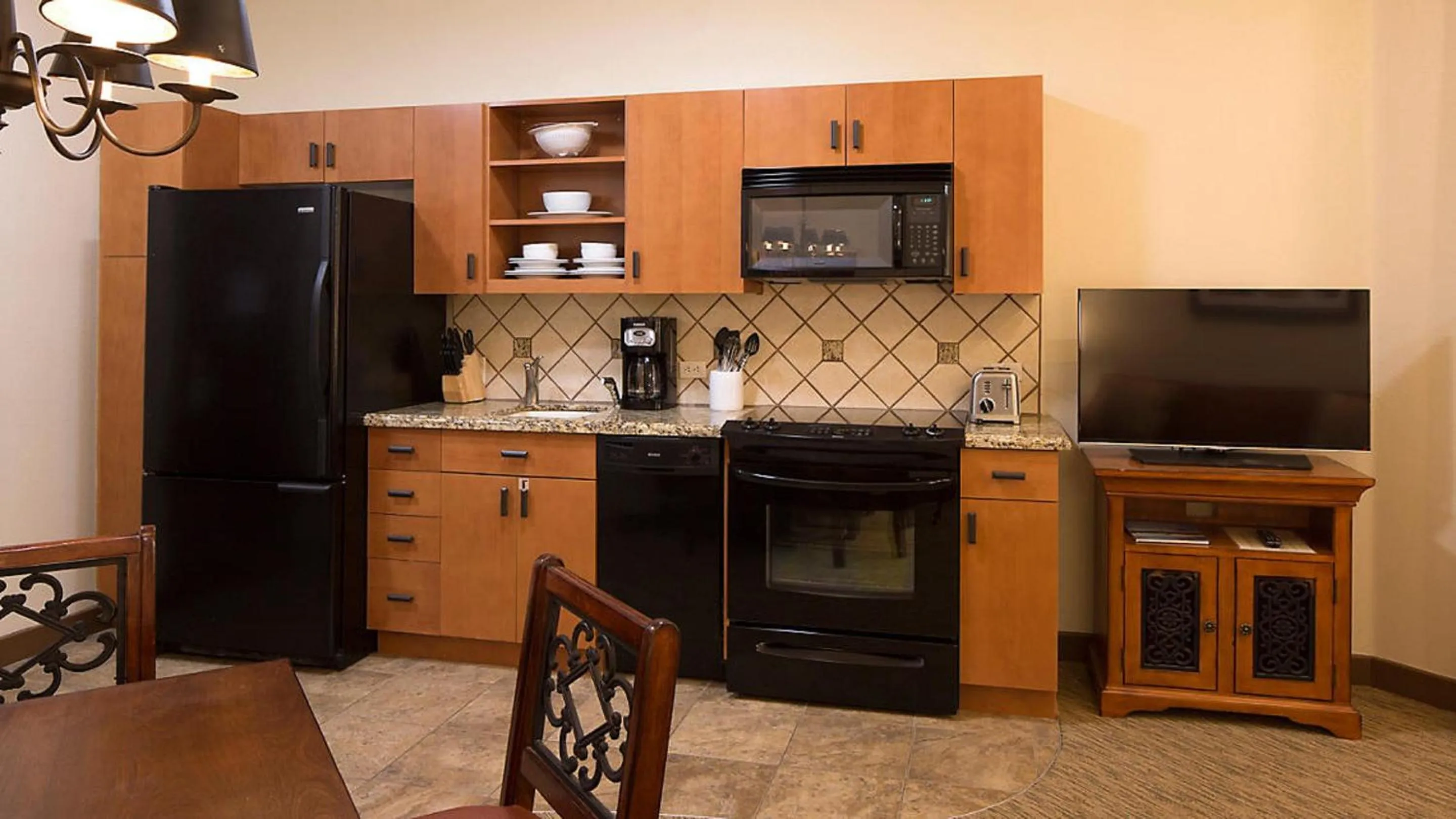 kitchen in Bluegreen Vacations Cibola Vista Resort and Spa, an Ascend Collection Resort