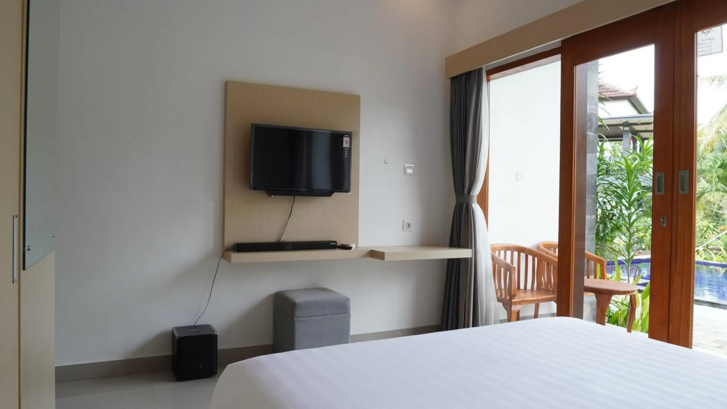 Bedroom, Bed in Artaloka Hotel & Restaurant Bedroom, Bed in Artaloka Hotel & Restaurant