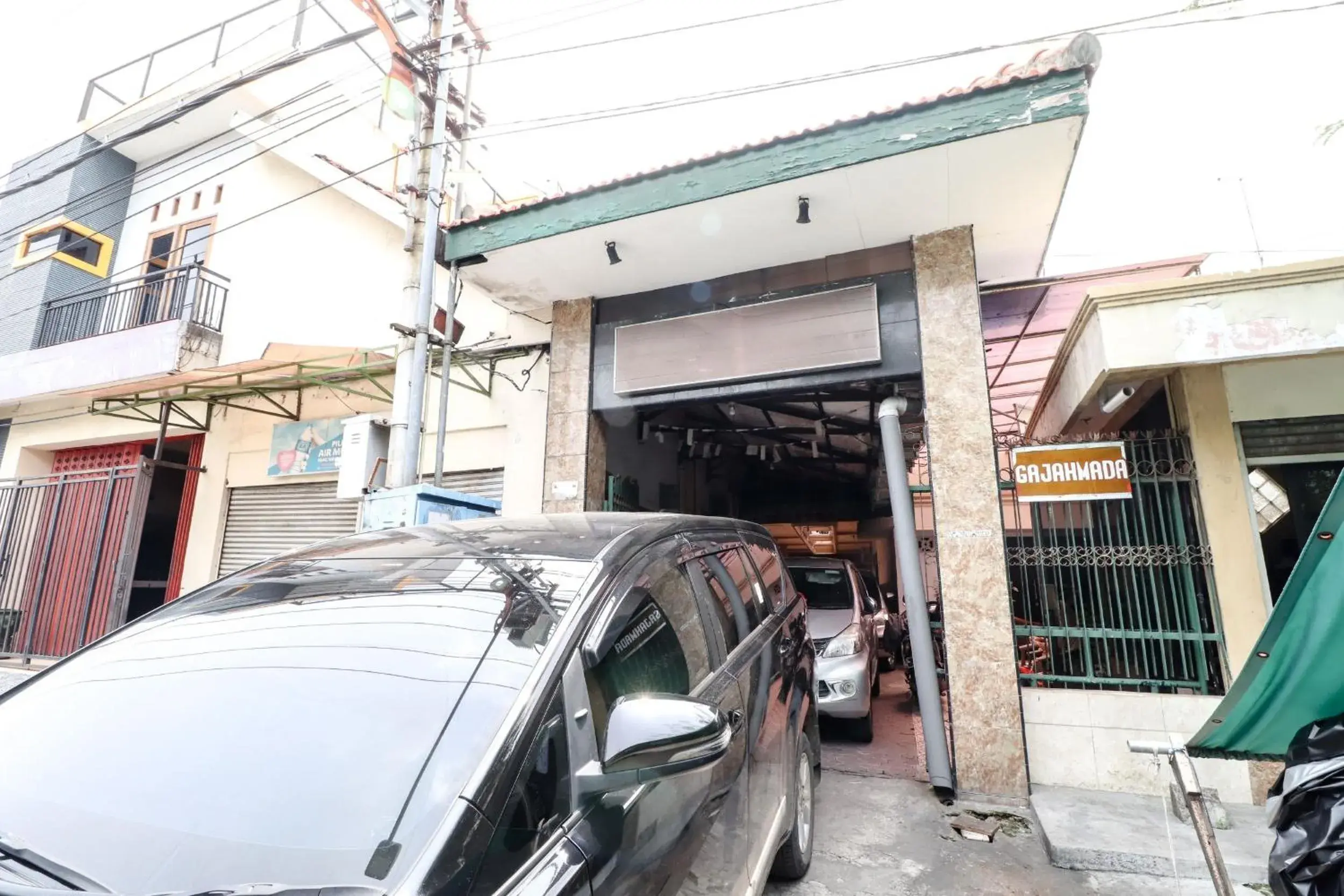 Property building in Hotel Gajah Mada Property building in Hotel Gajah Mada