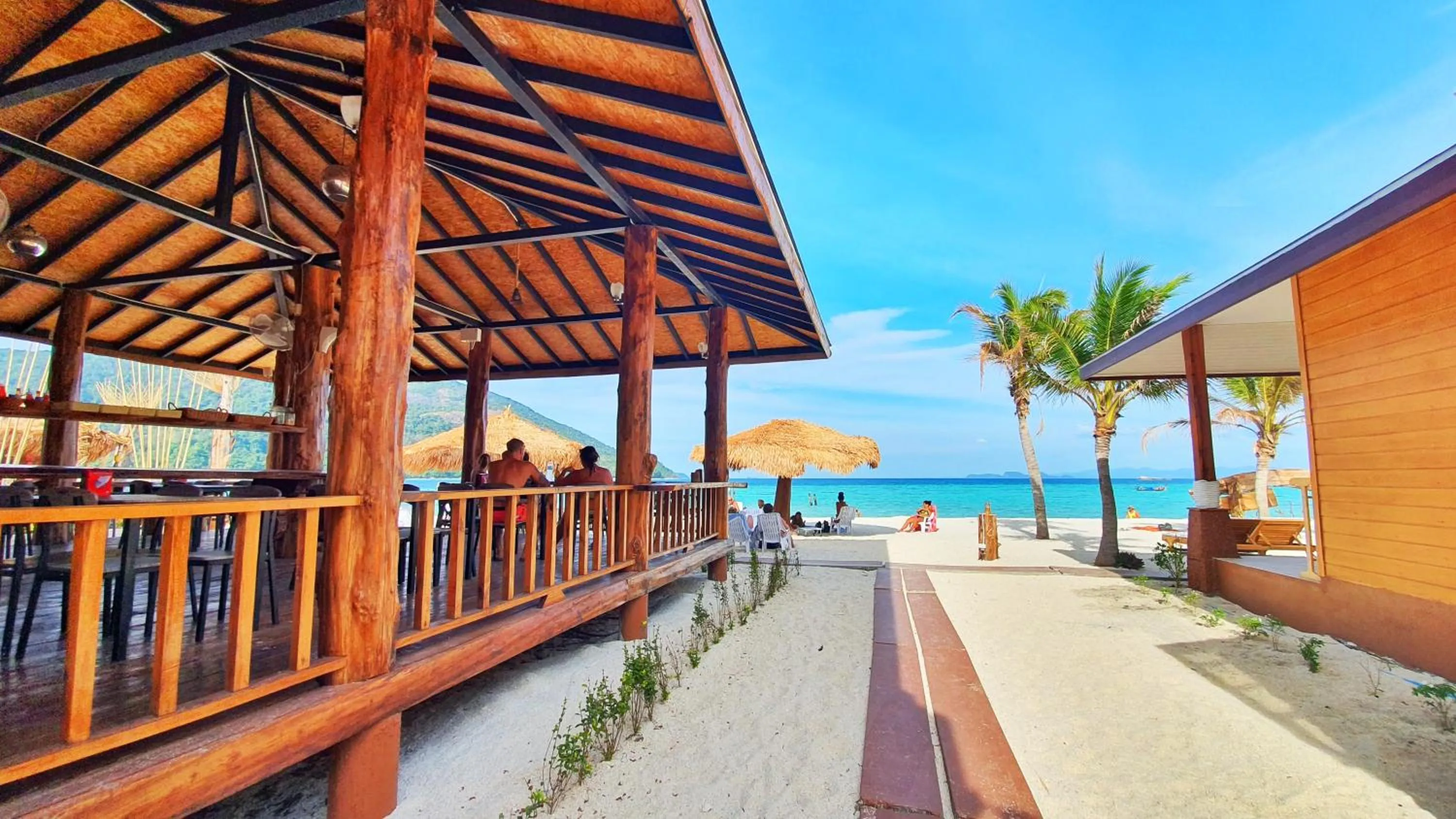 Balcony/Terrace in Zodiac Seesun Resort