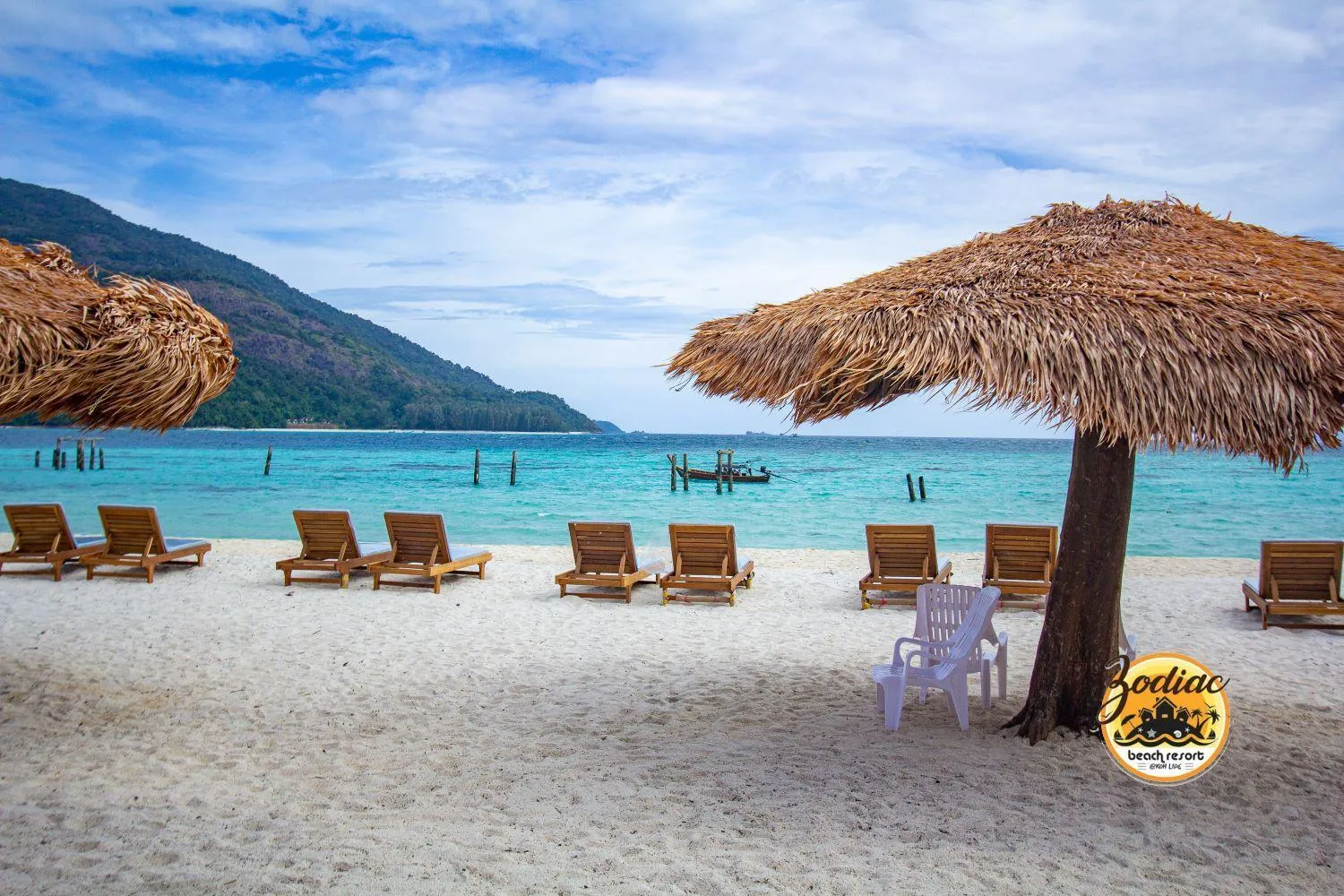 Beach in Zodiac Seesun Resort