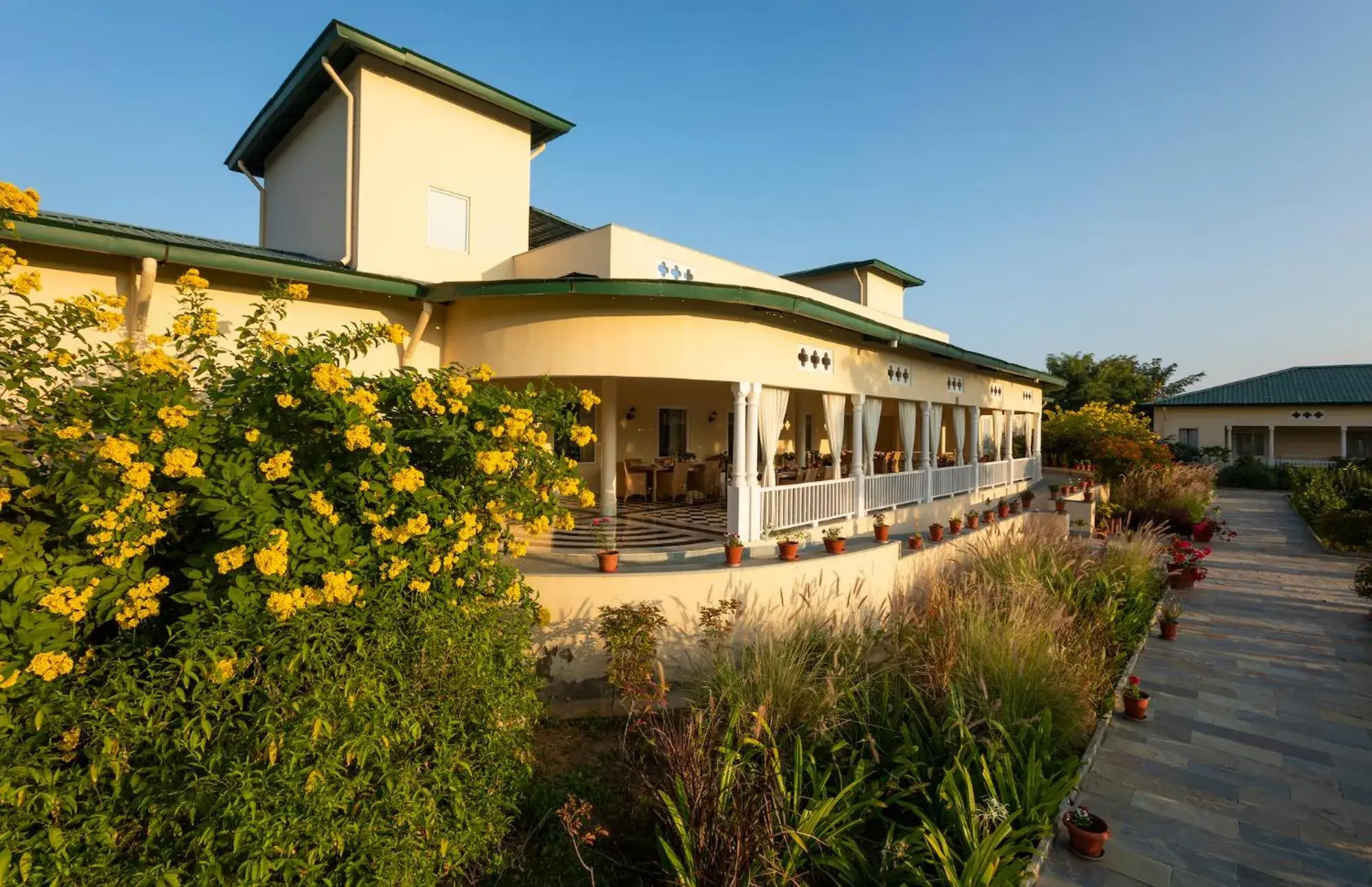 Restaurant/places to eat in Sariska Manor Luxury Cottages Tehla Restaurant/places to eat in Sariska Manor Luxury Cottages Tehla