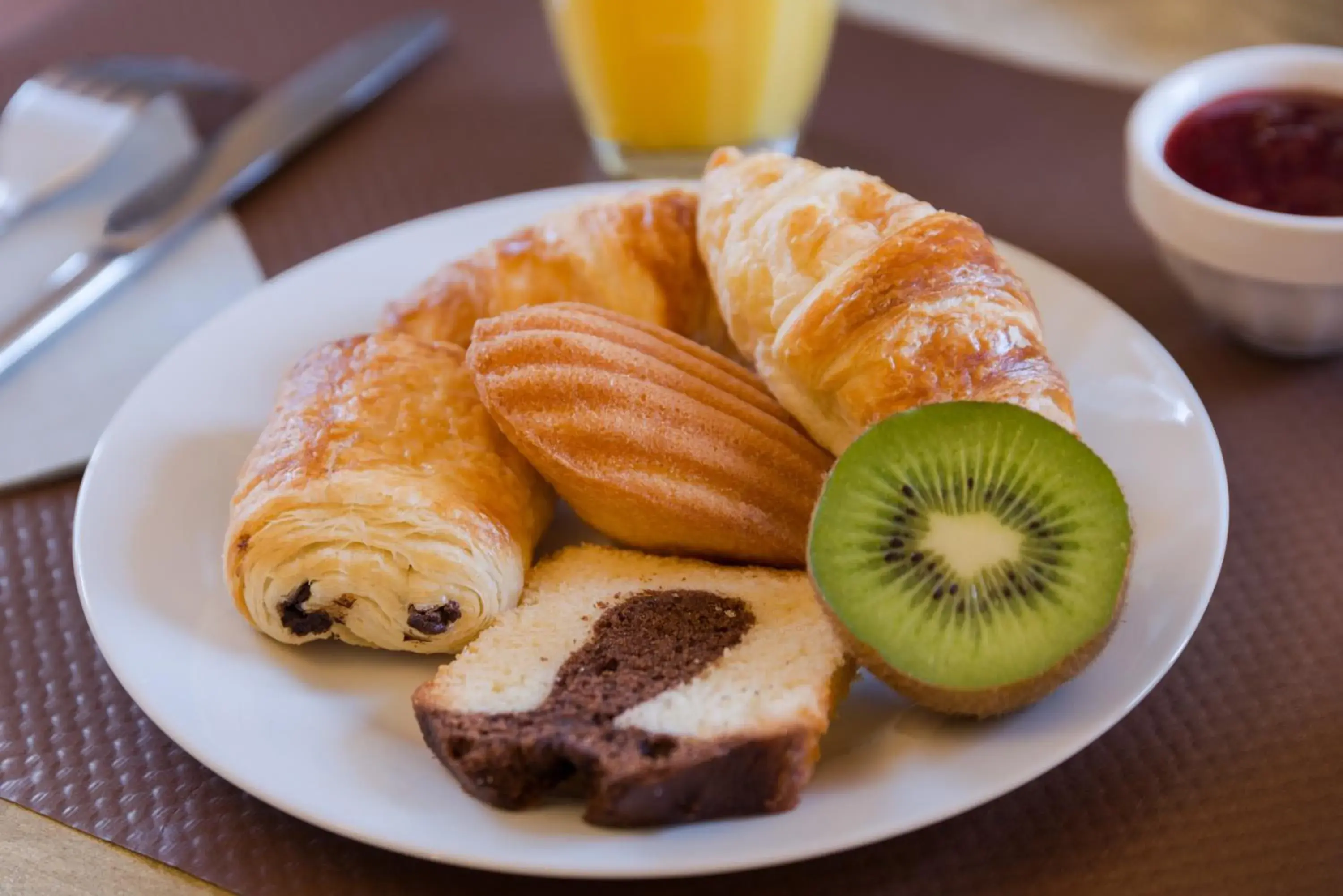 Breakfast in Hôtel du Parc, Avignon Est, The Originals City, Breakfast in Hôtel du Parc, Avignon Est, The Originals City,