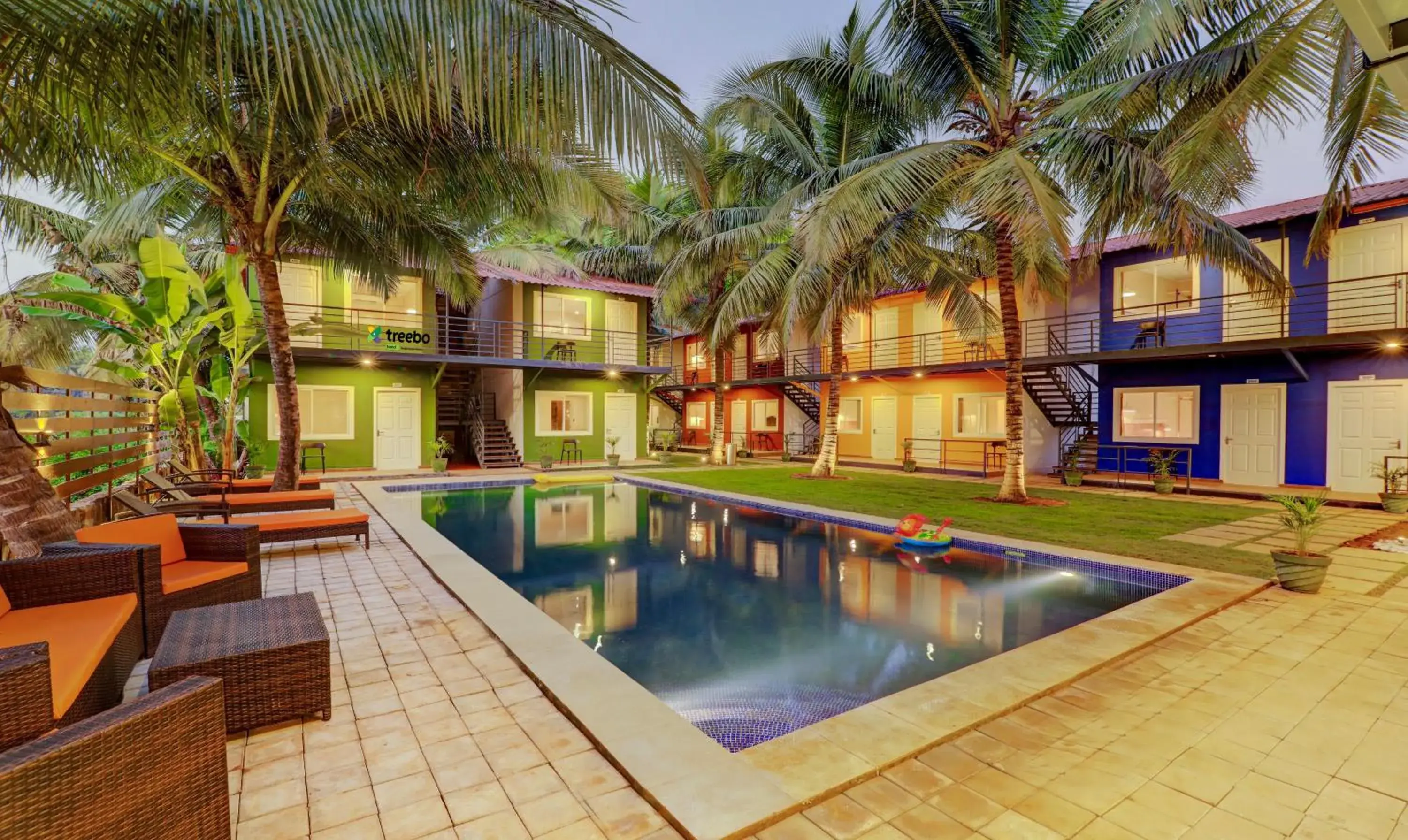 Swimming pool in Treebo Morjim Banyan Resort Swimming pool in Treebo Morjim Banyan Resort