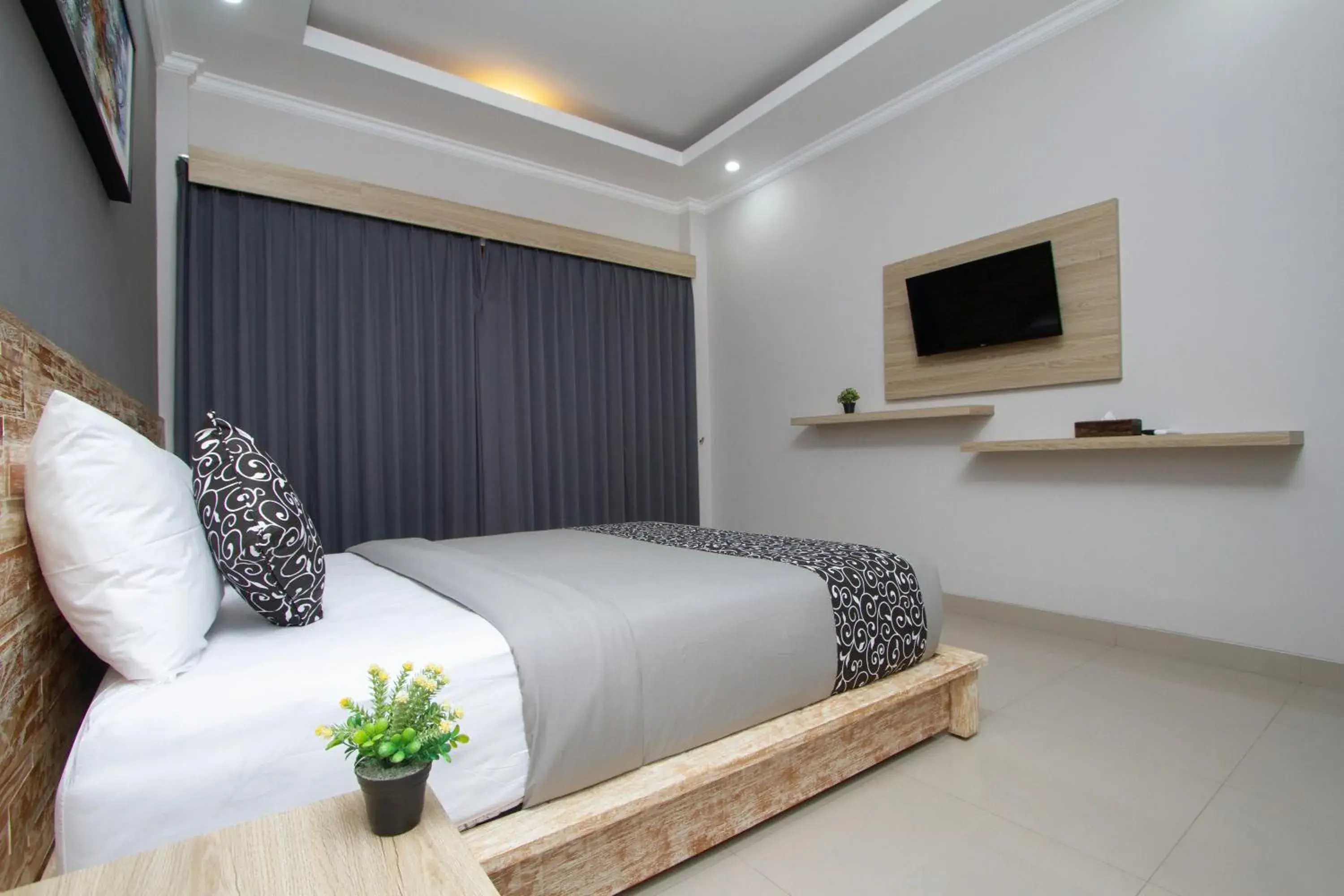 Communal lounge/ TV room, Bed in D Sarian Seminyak Communal lounge/ TV room, Bed in D Sarian Seminyak