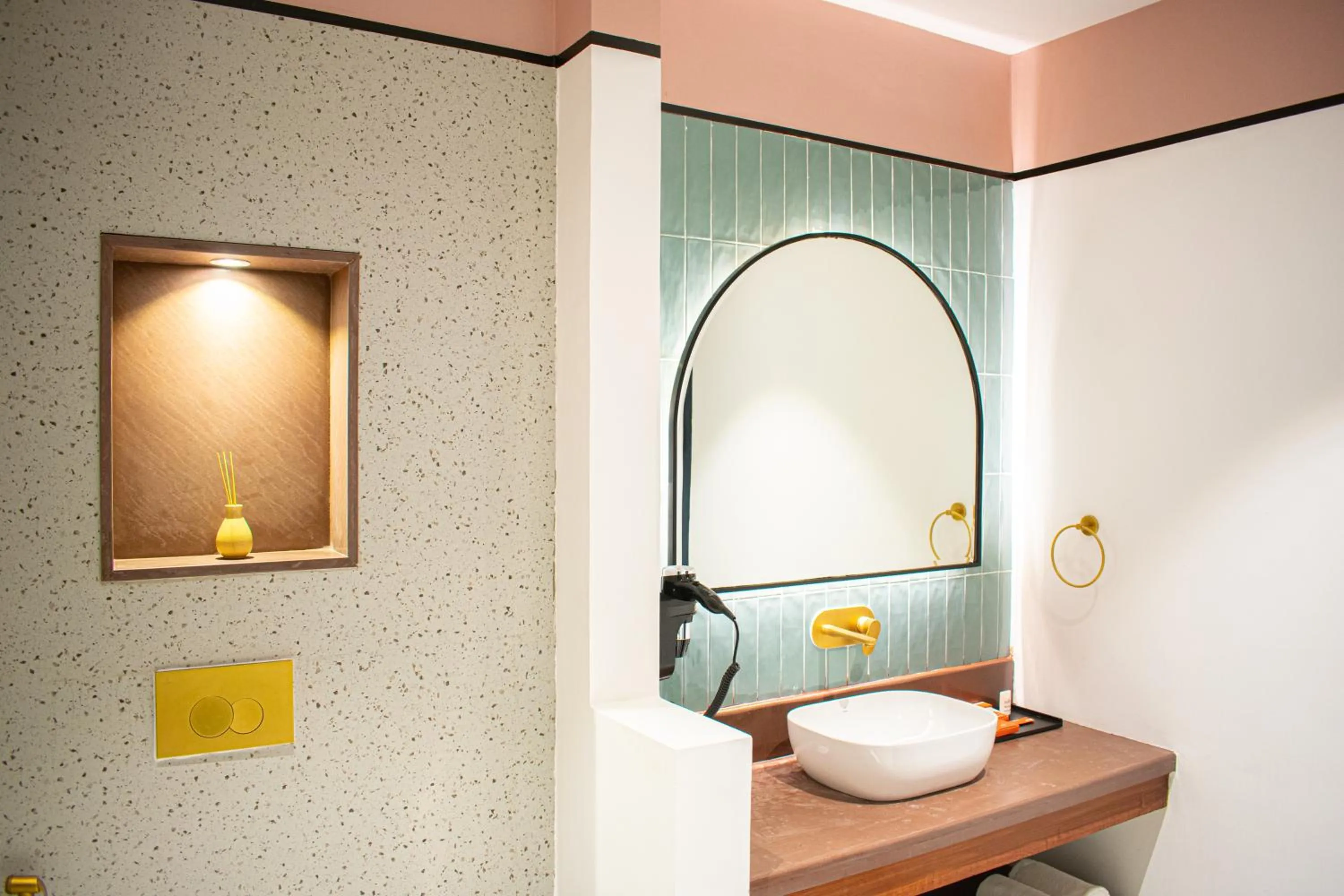 Bathroom in The Sierra - By The Lake