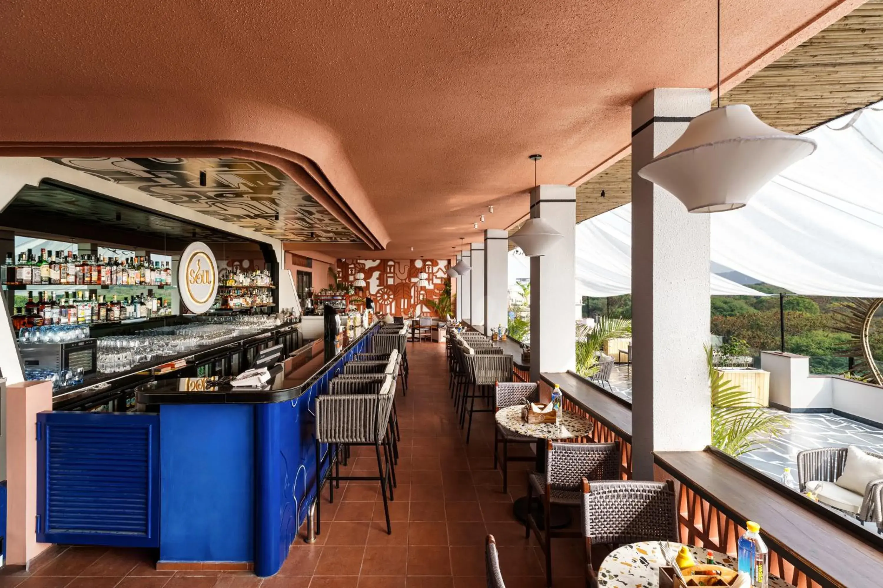 Restaurant/places to eat in The Sierra - By The Lake Restaurant/places to eat in The Sierra - By The Lake