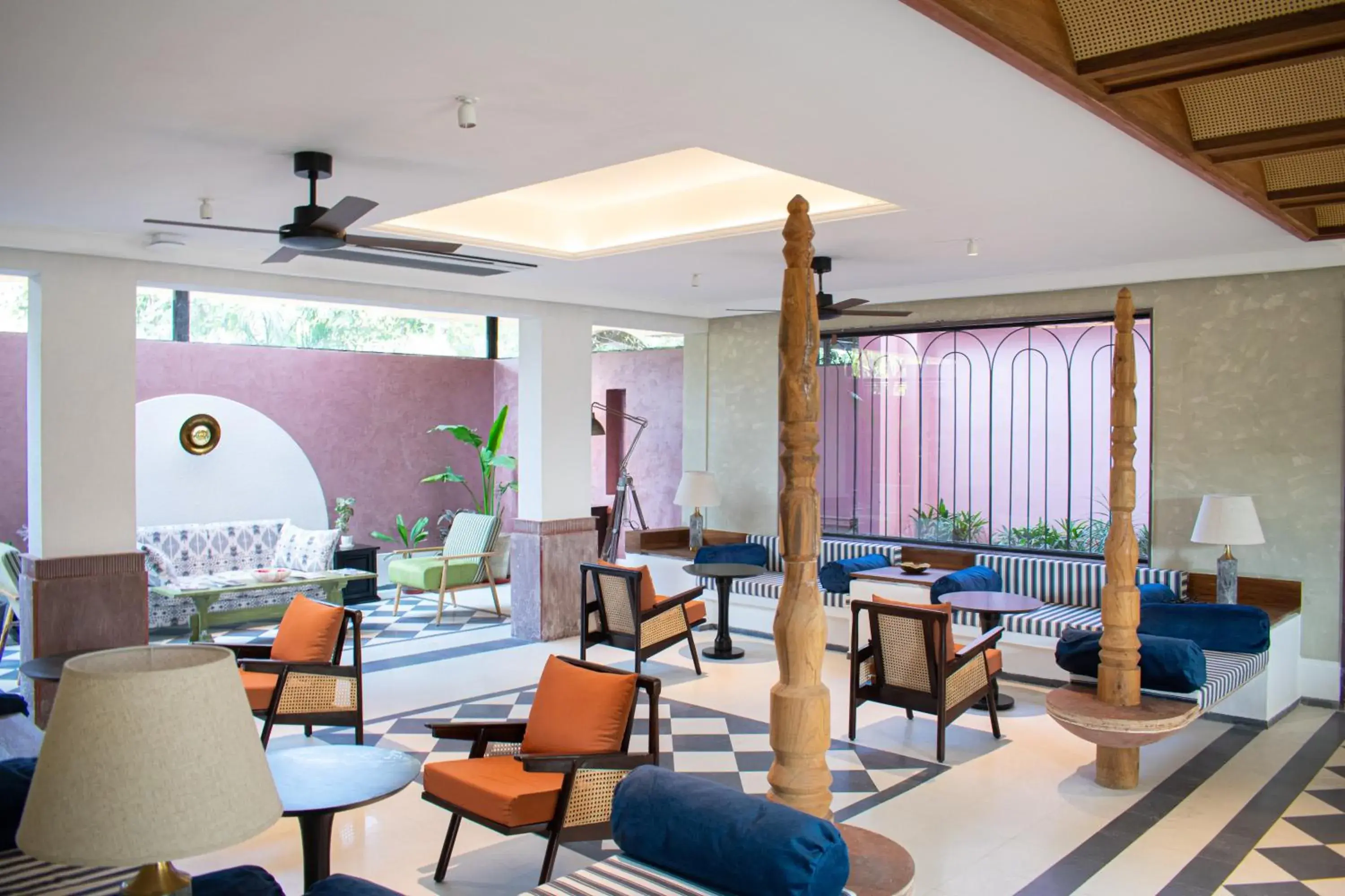 Lobby or reception in The Sierra - By The Lake Lobby or reception in The Sierra - By The Lake