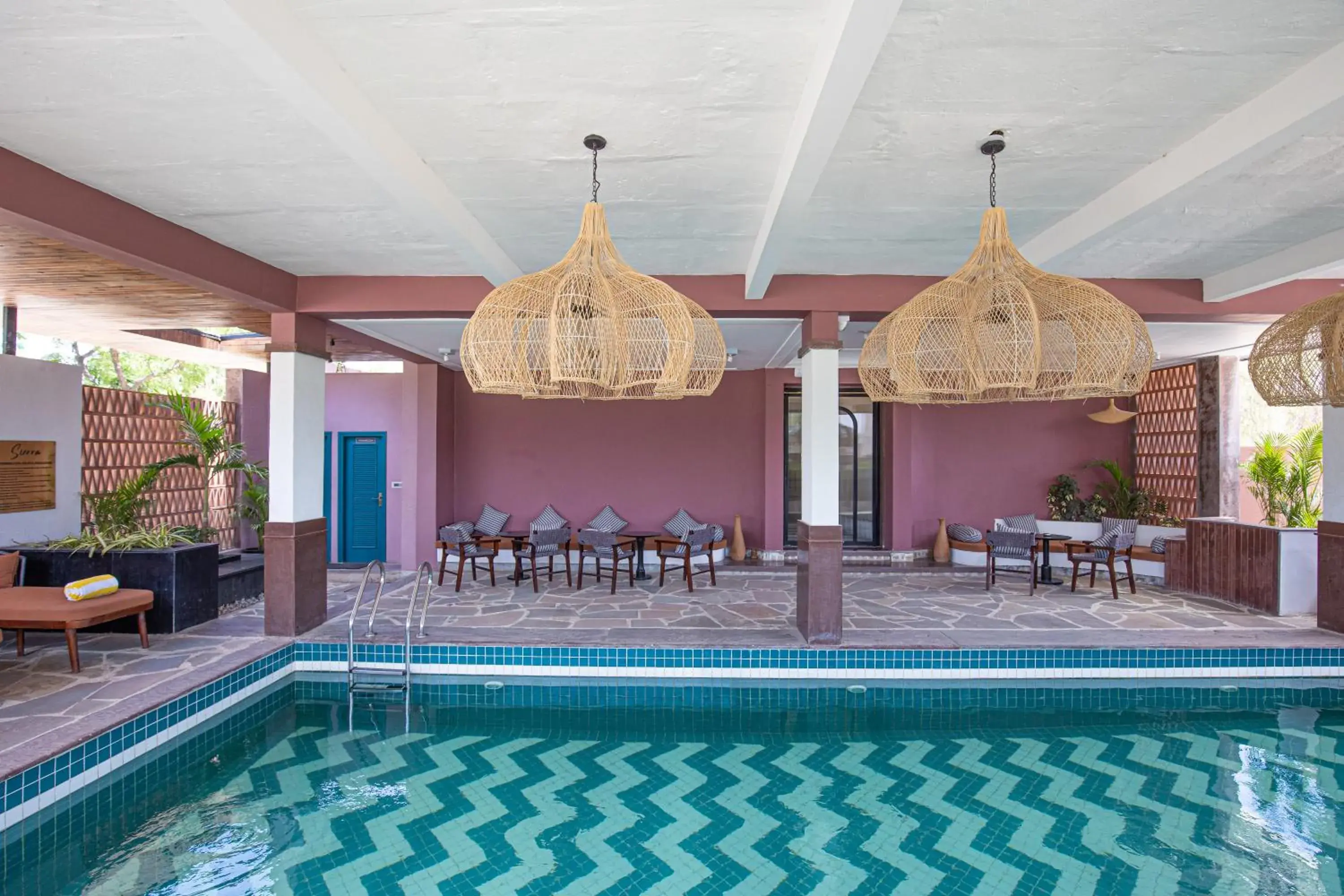 Swimming pool in The Sierra - By The Lake Swimming pool in The Sierra - By The Lake