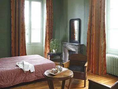 Photo of the whole room, Bed in Logis Le Parc Hotel & Spa