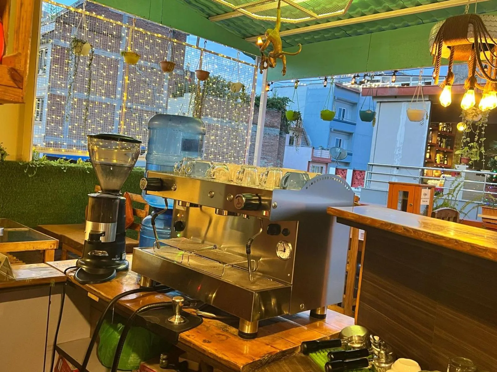 Coffee/tea facilities in Holiday Hostel