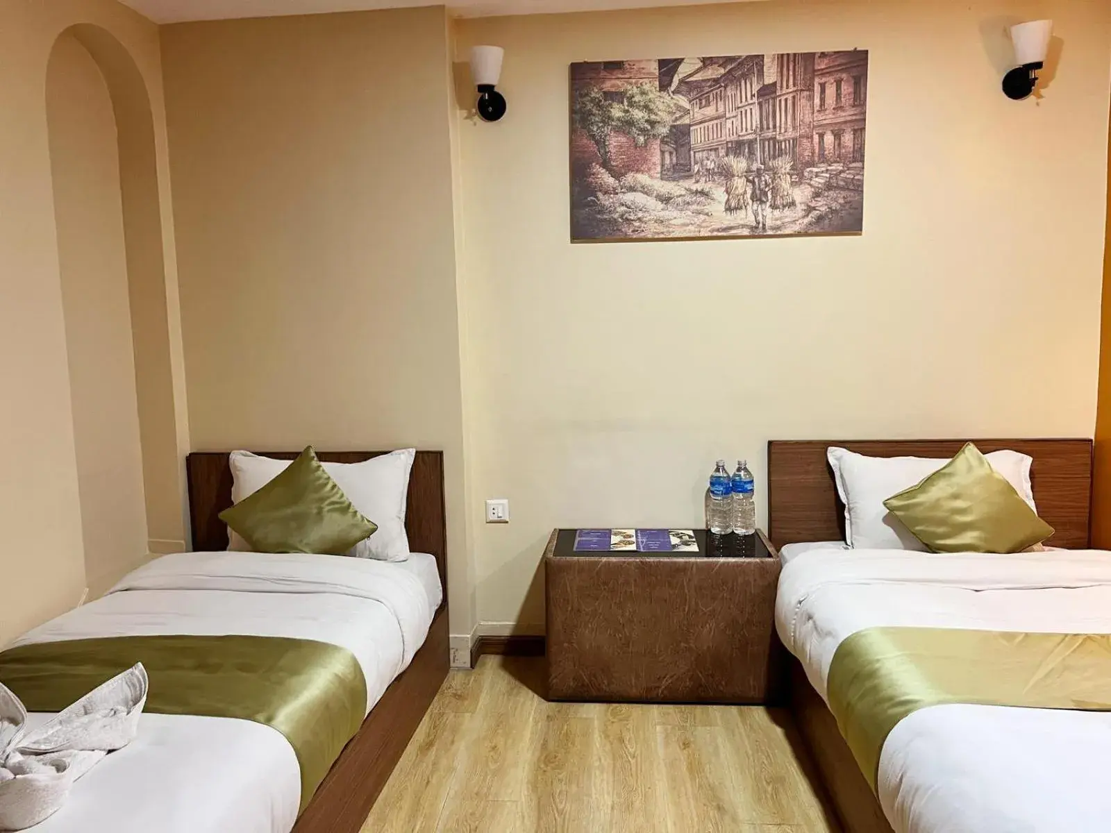 Deluxe Twin Room in Holiday Hostel Deluxe Twin Room in Holiday Hostel