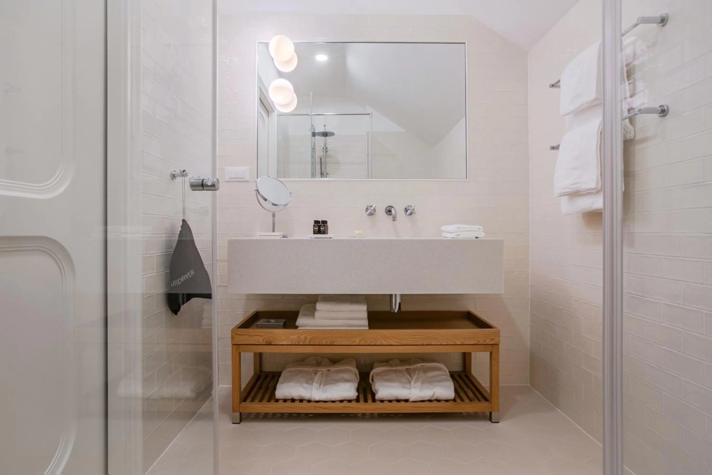 Bathroom in Heritage Hotel FERMAI MGallery Split