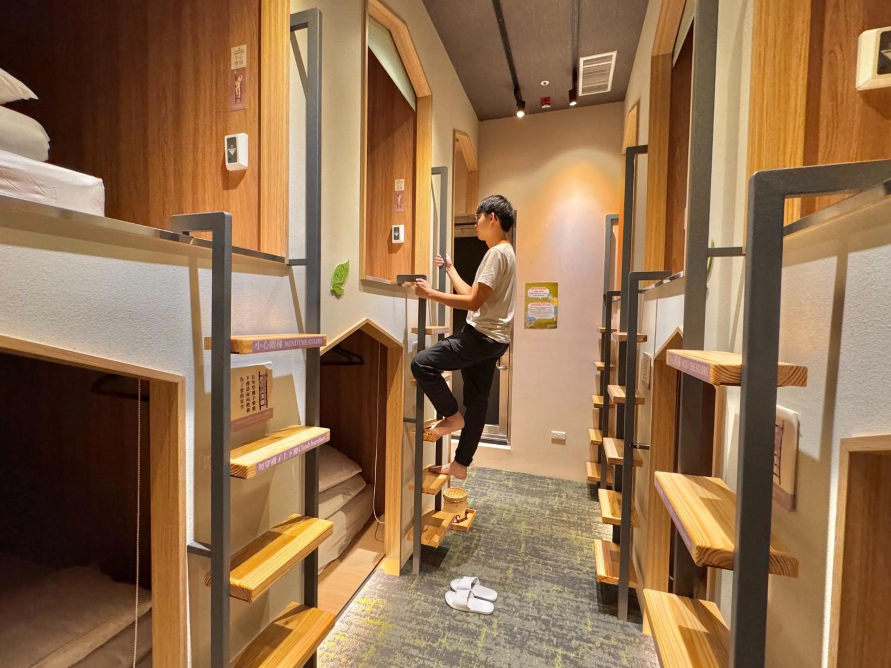 People in CHO Stay Capsule Hotel-Taoyuan Airport T2