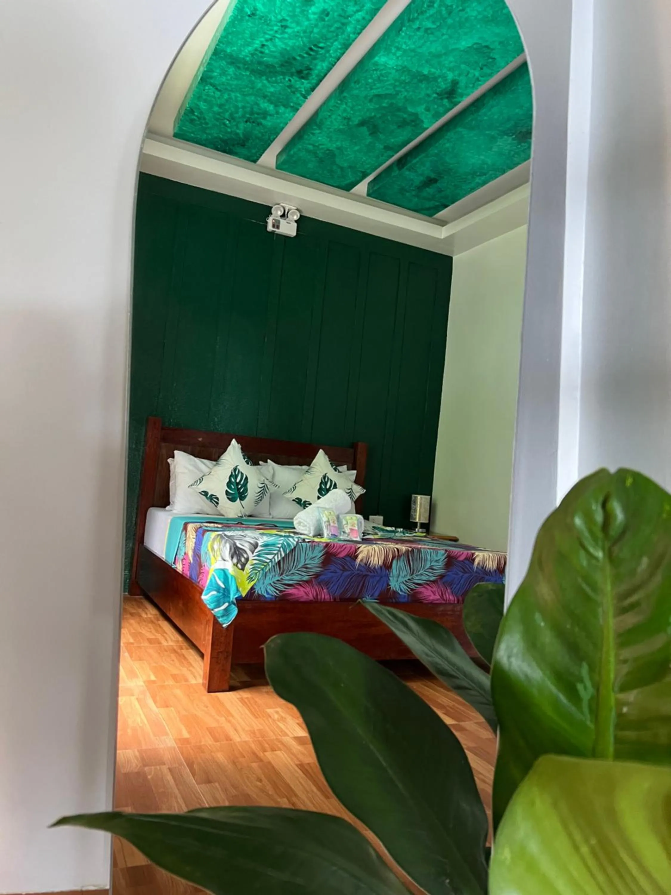 Bed in MANANQUIL TRAVEL LODGE
