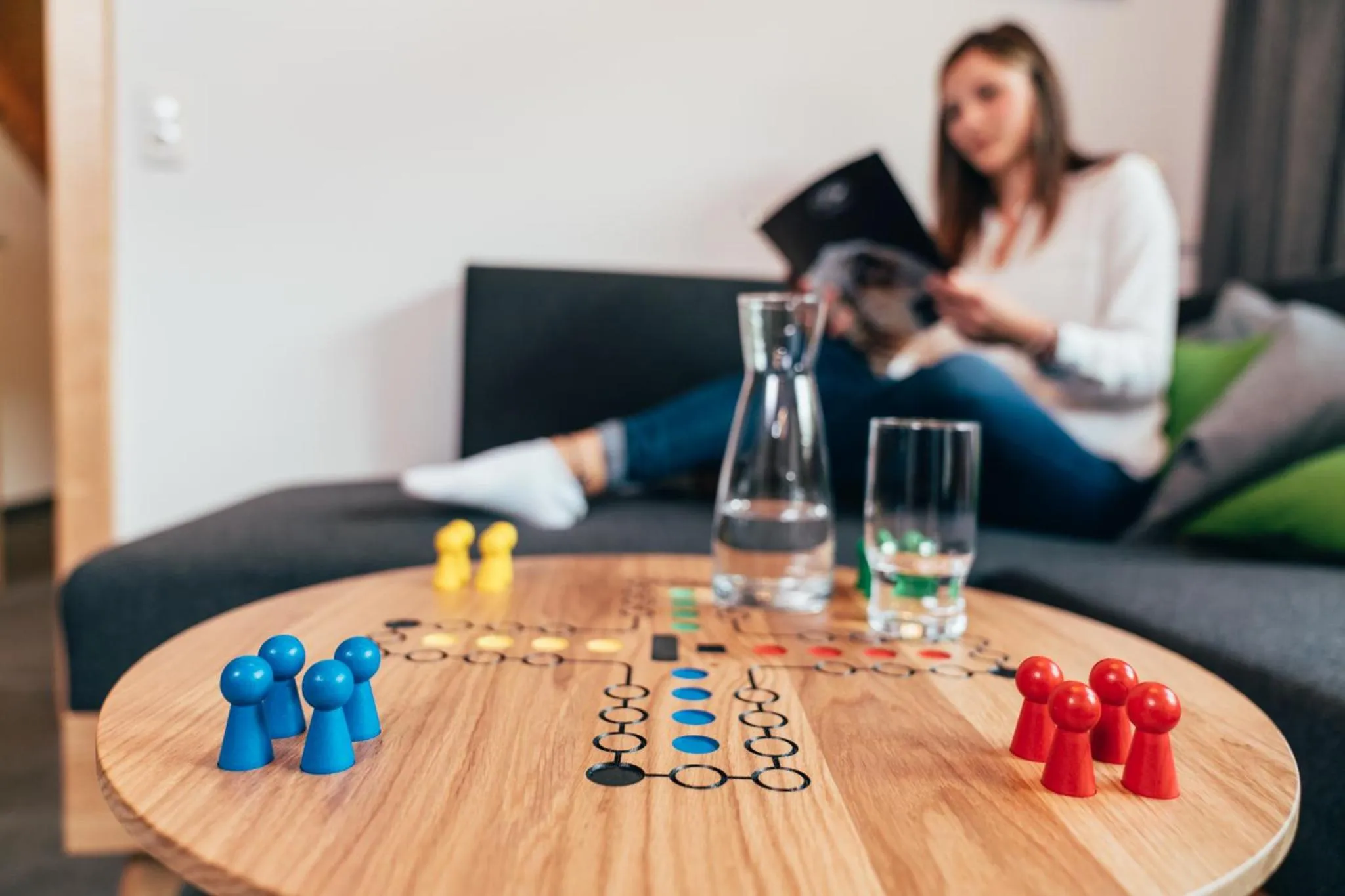 People in Tillga Glück - 4 stars