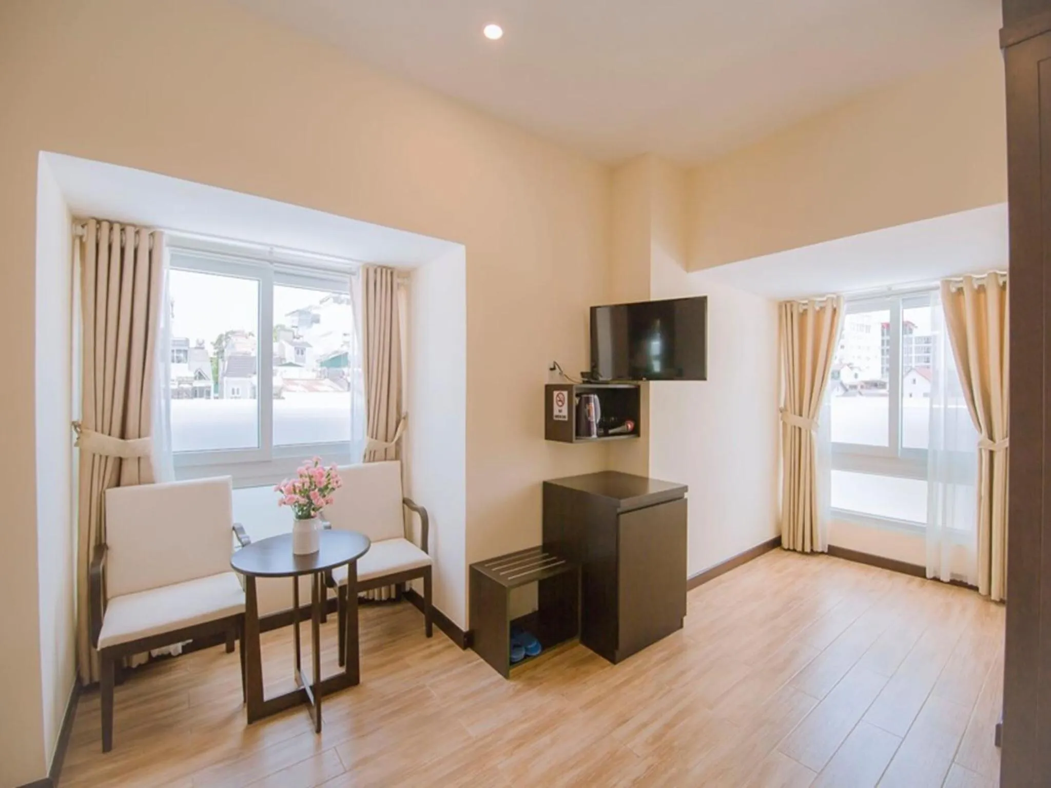 Bed in Thien Ly Hotel - Da Lat Center