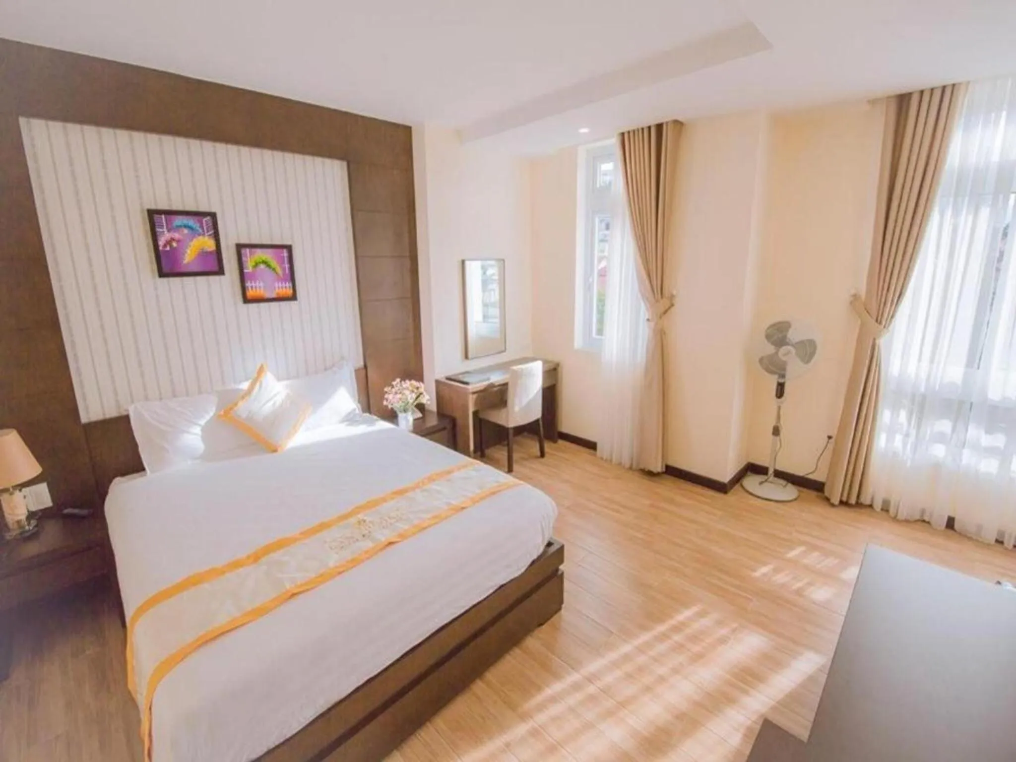 Bed in Thien Ly Hotel - Da Lat Center