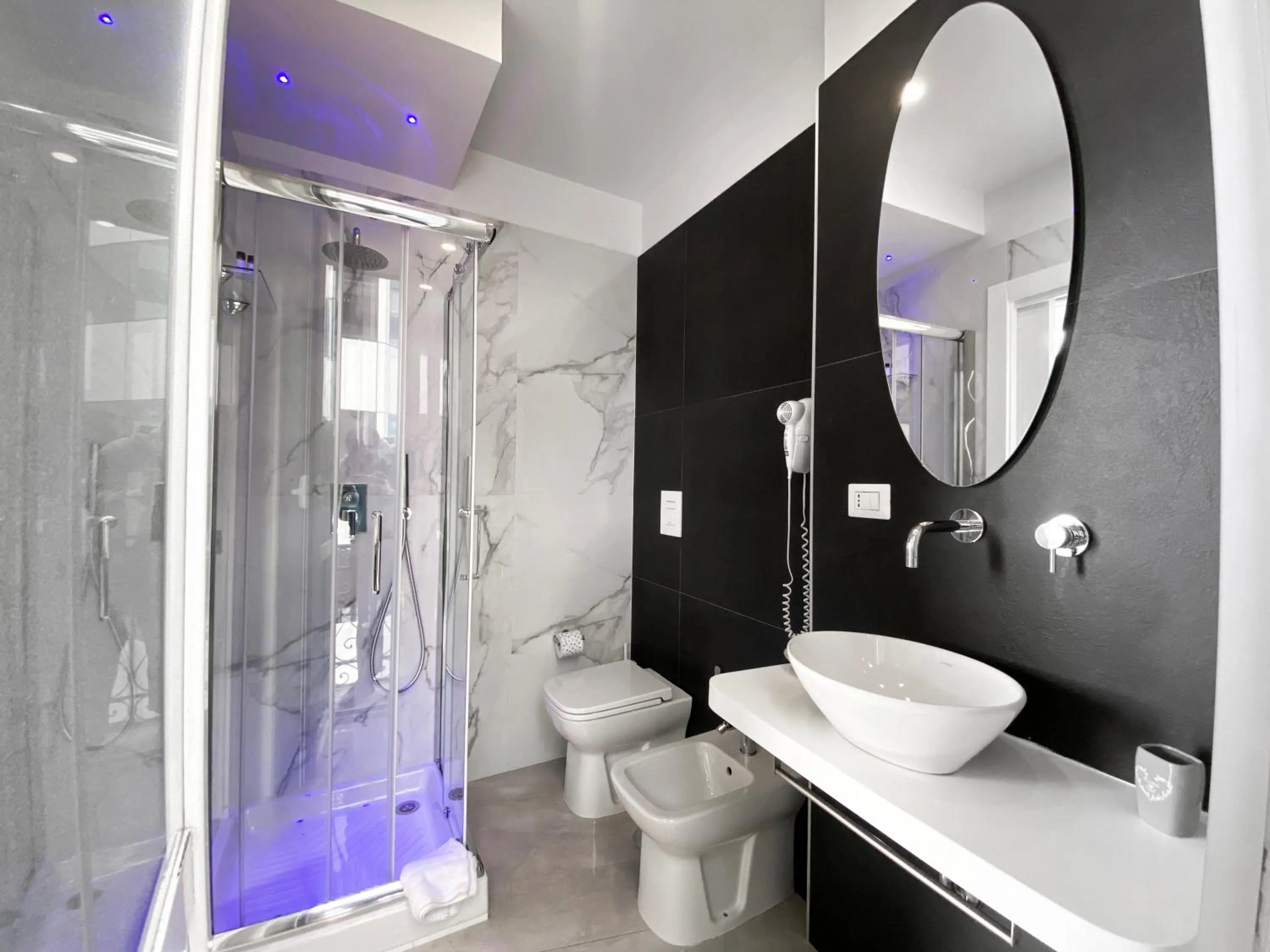 Aurora Luxury Rooms