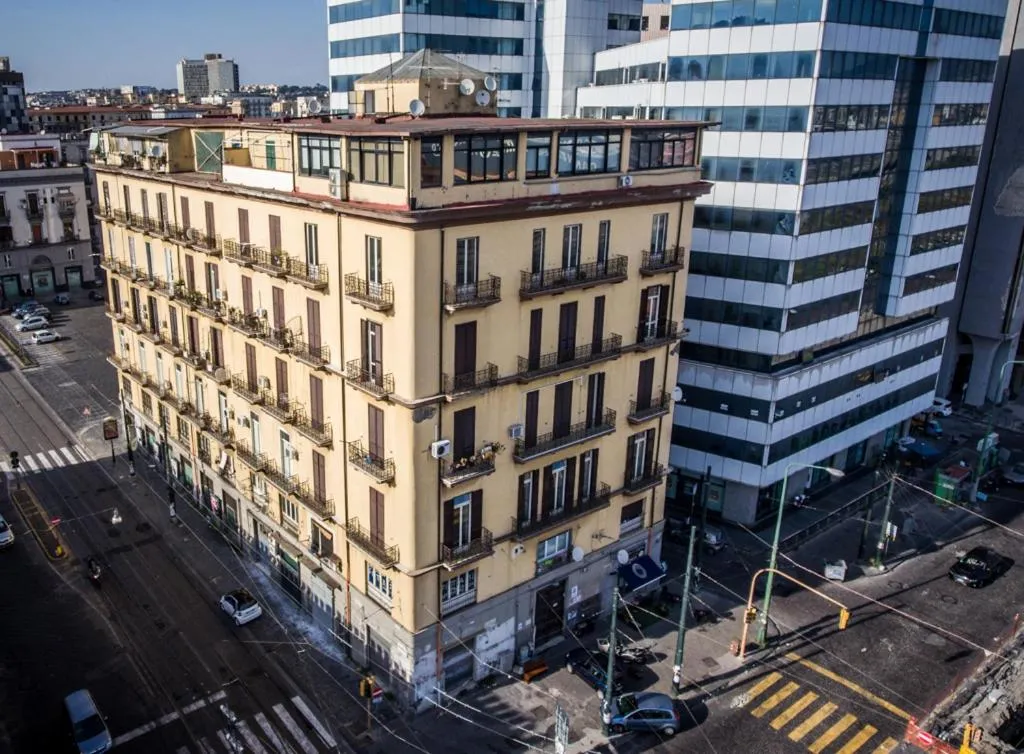 Property building in Aurora Luxury Rooms