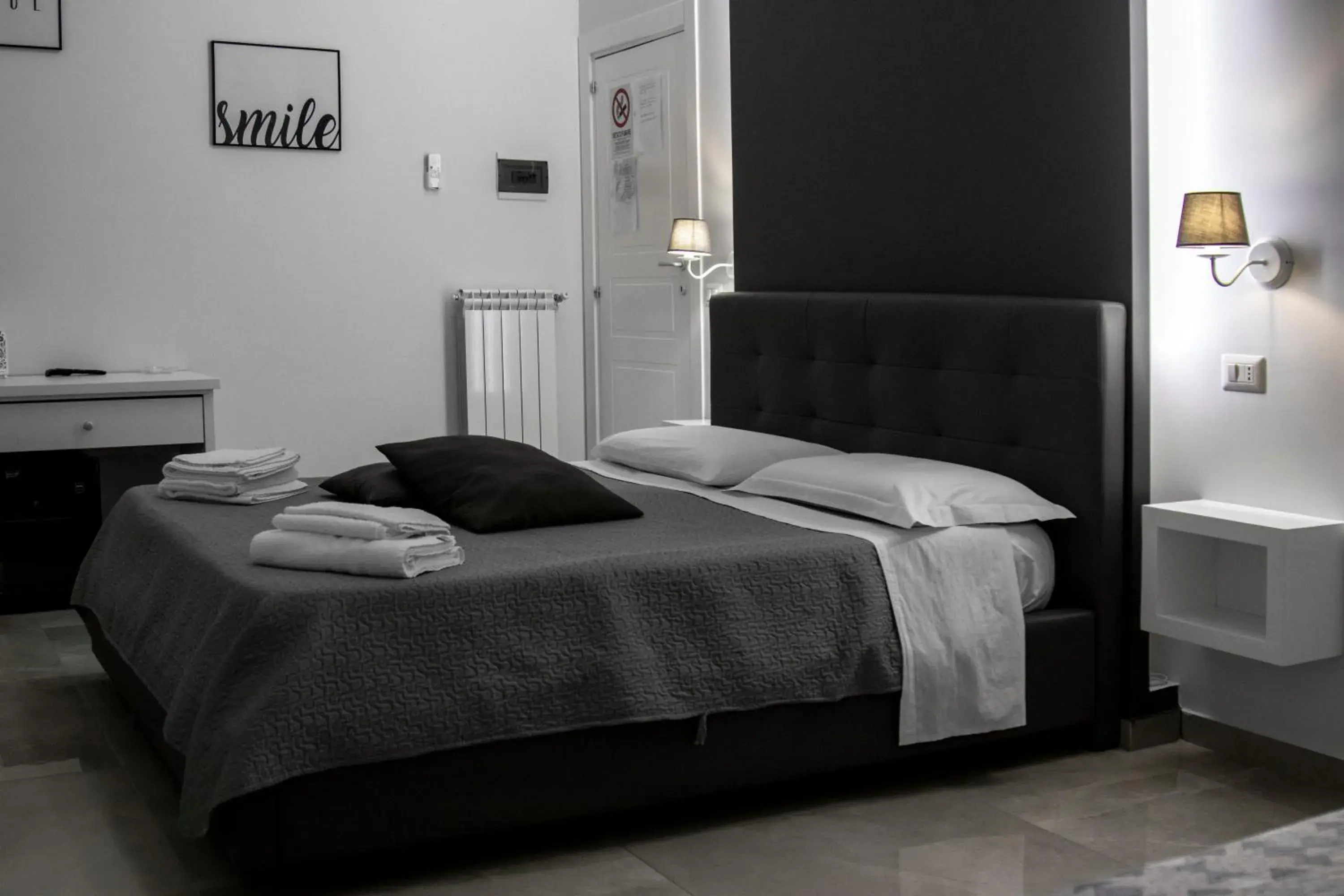 Aurora Luxury Rooms Aurora Luxury Rooms
