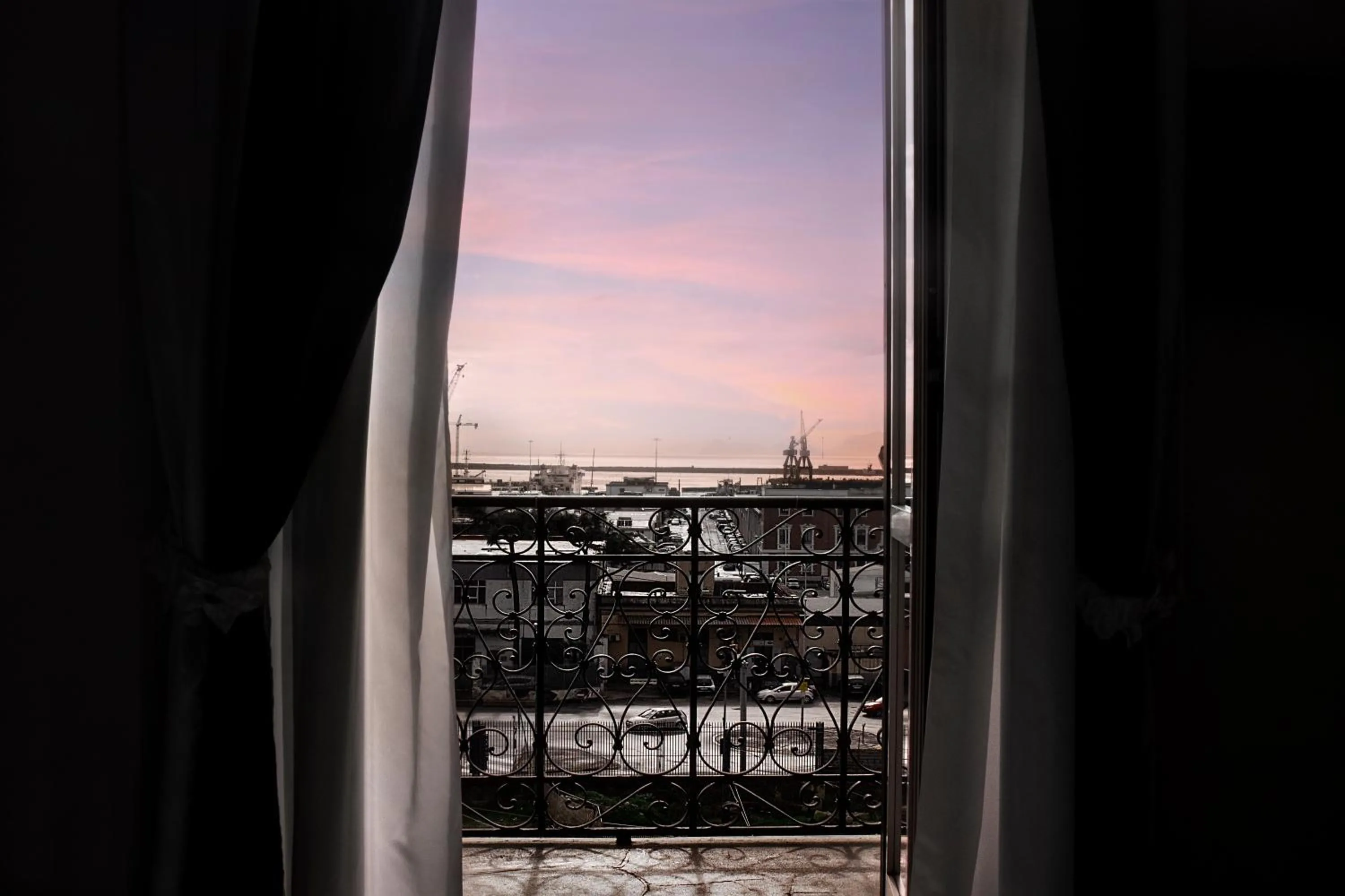 Aurora Luxury Rooms