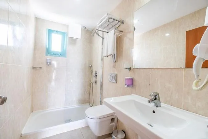 Shower in Afytos Bodrum City