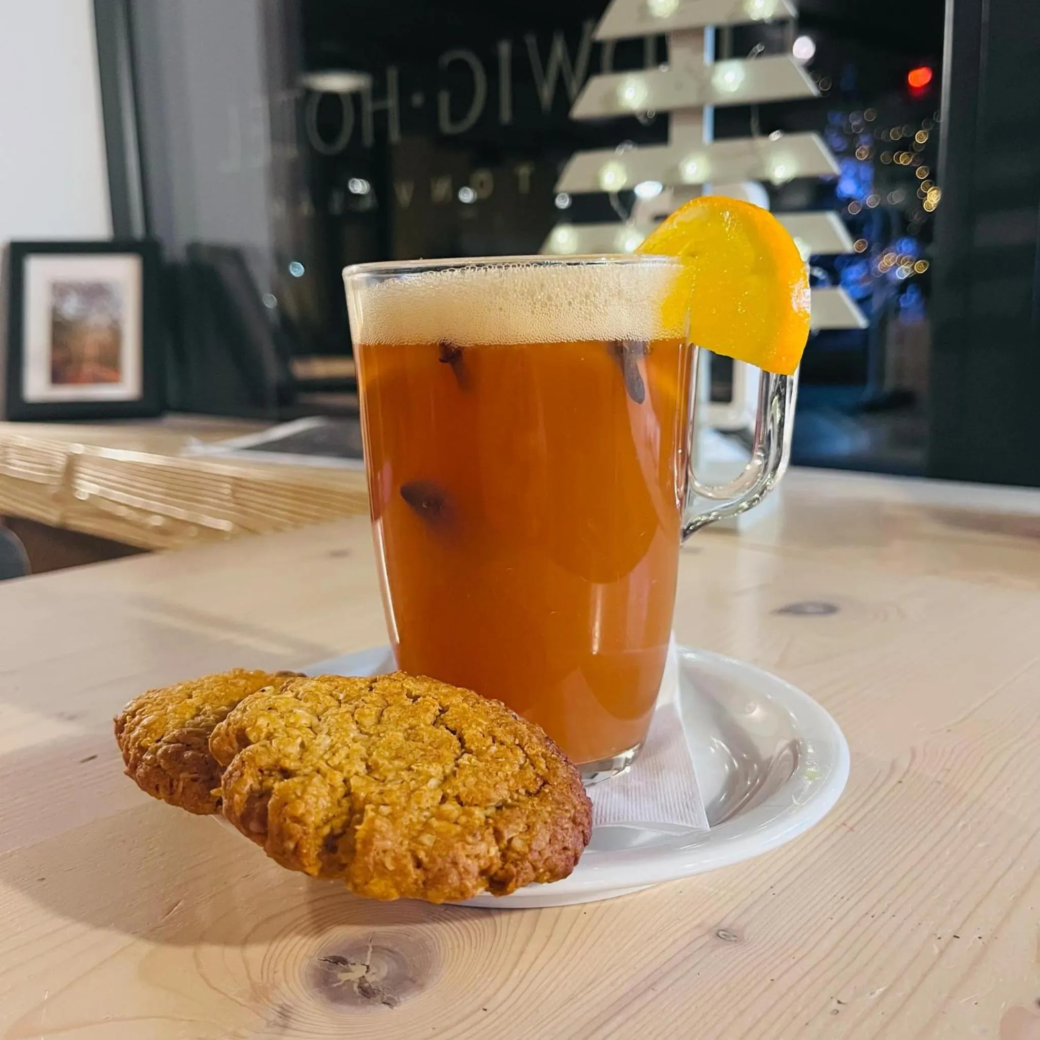 Restaurant/places to eat in Ludwig Hotel