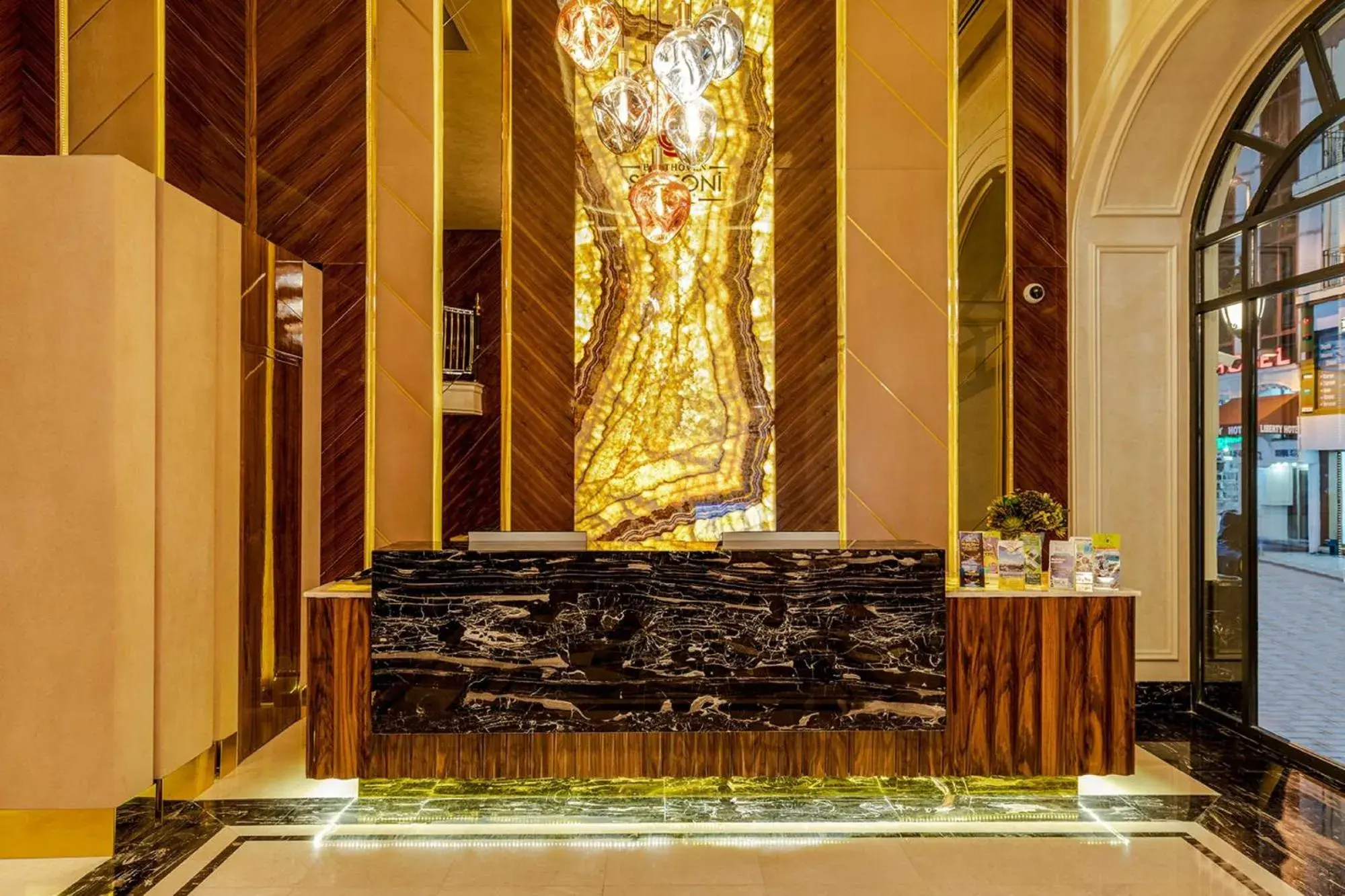 Lobby or reception in Beethoven Senfoni Hotel Lobby or reception in Beethoven Senfoni Hotel