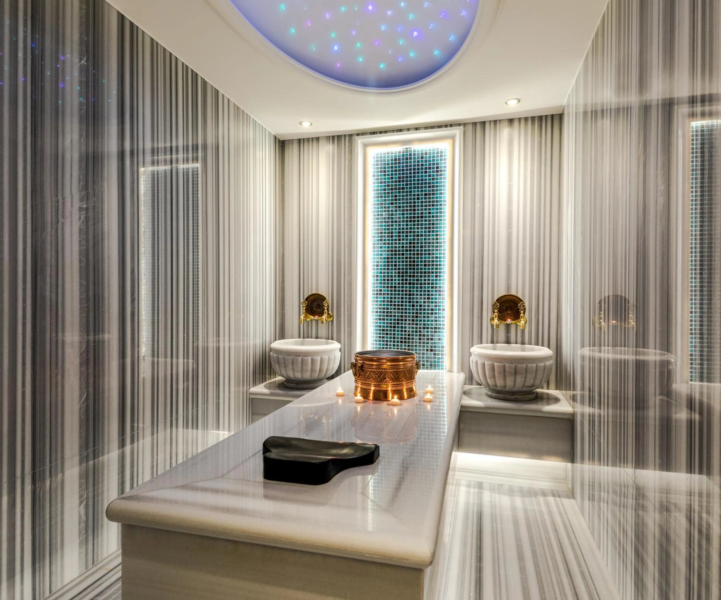 Spa and wellness centre/facilities, Bed in Beethoven Senfoni Hotel