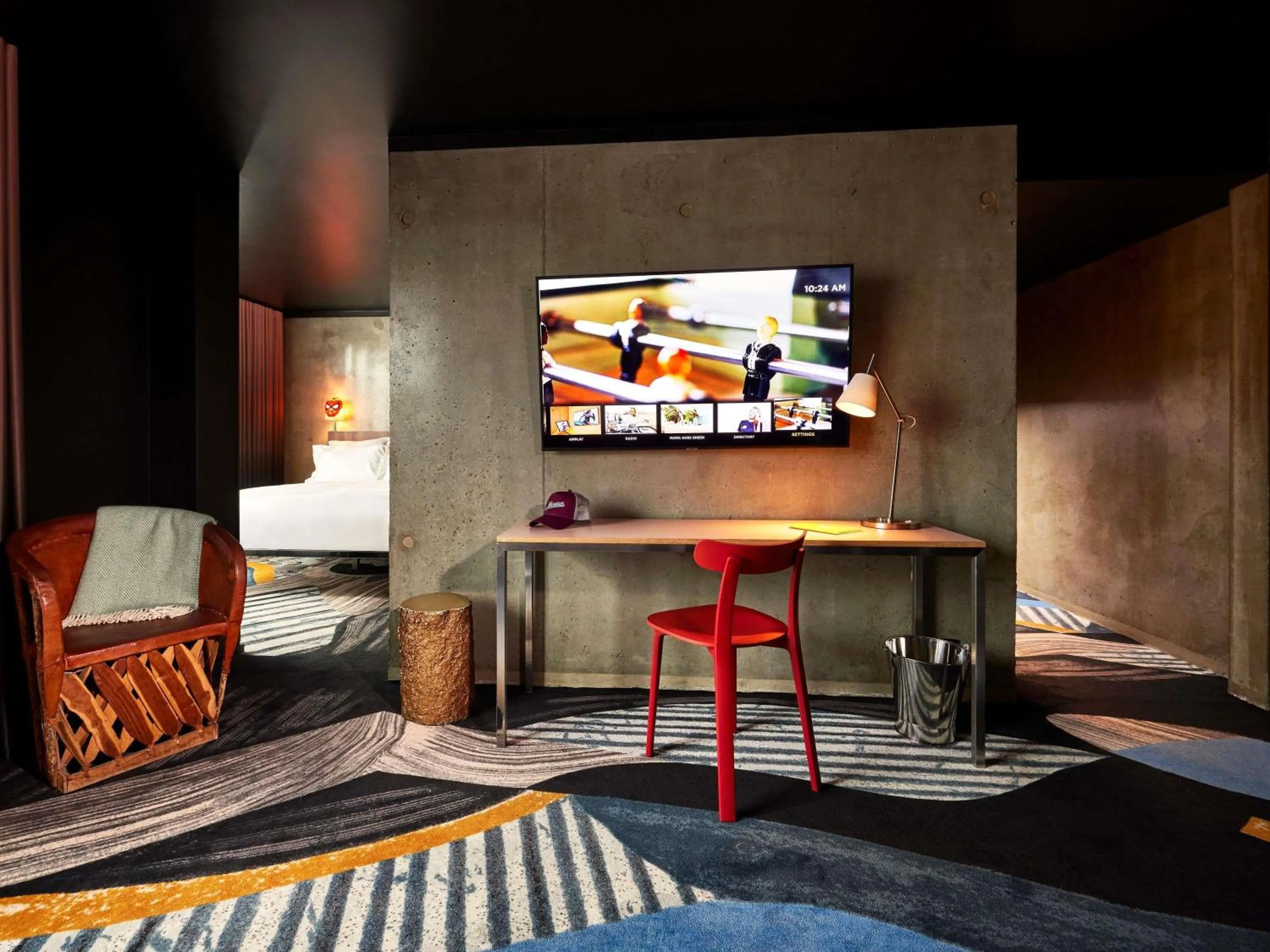 Bedroom, Bed in Mama Shelter Paris East