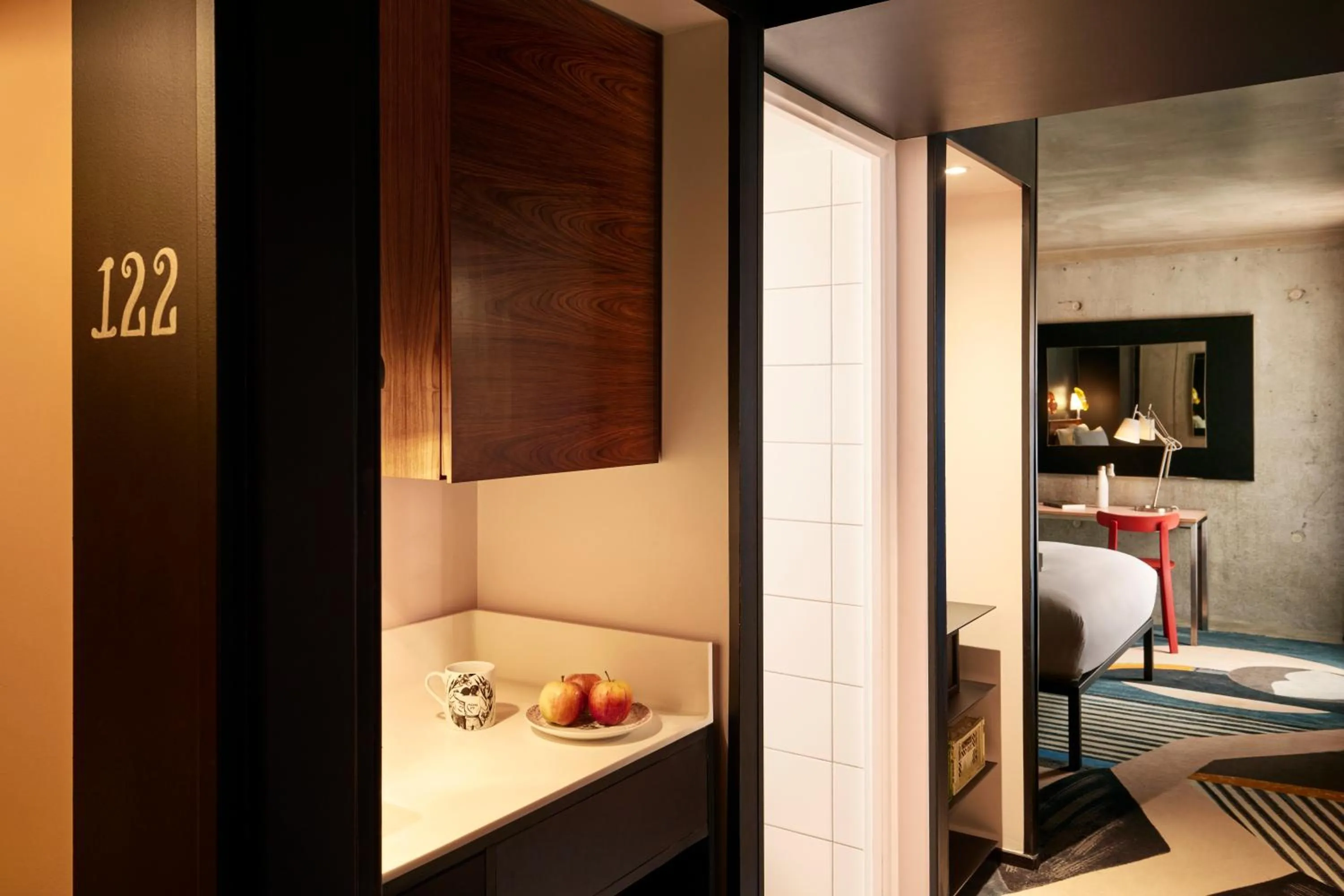 Photo of the whole room, Bed in Mama Shelter Paris East