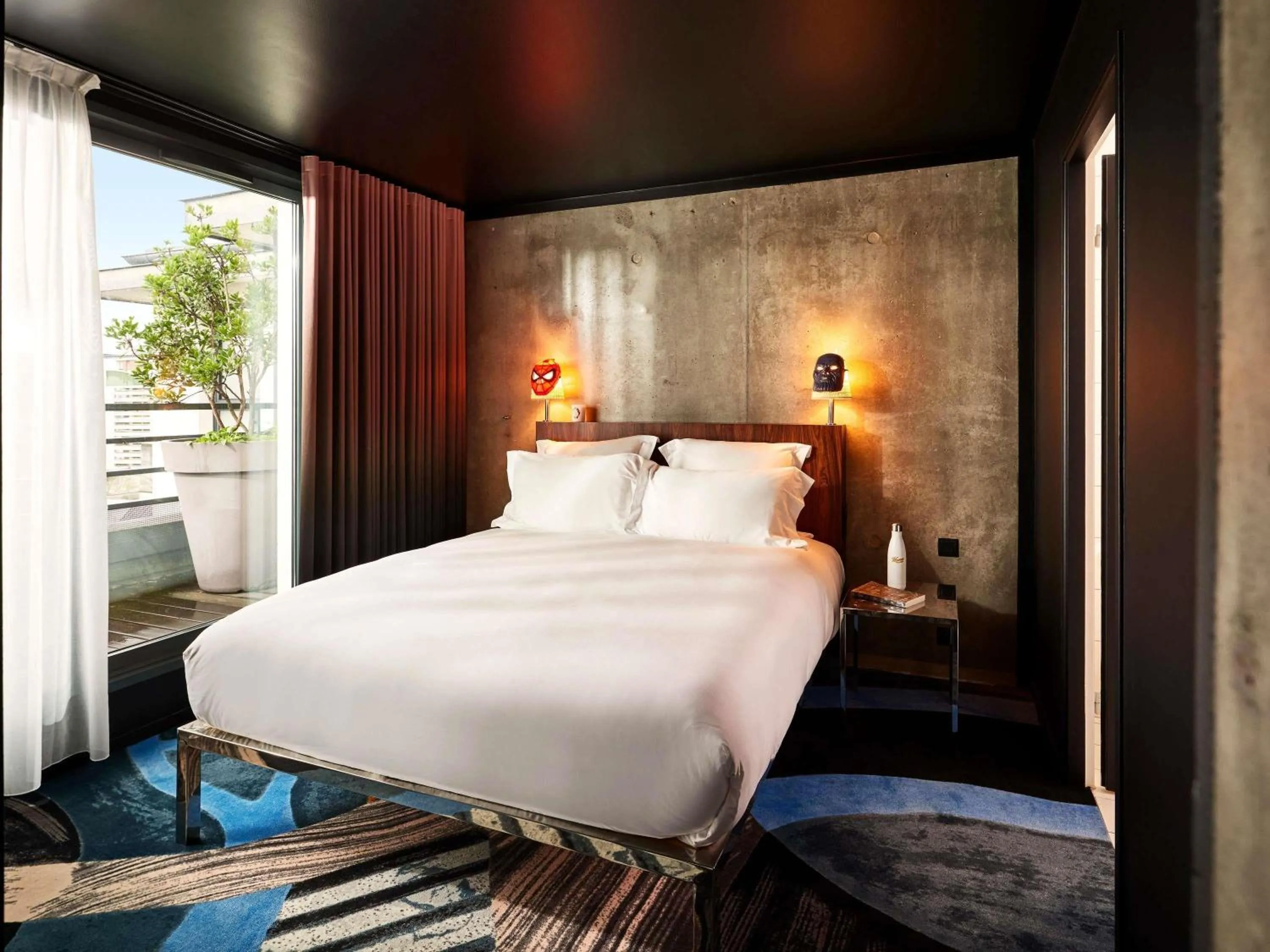 Bedroom, Bed in Mama Shelter Paris East