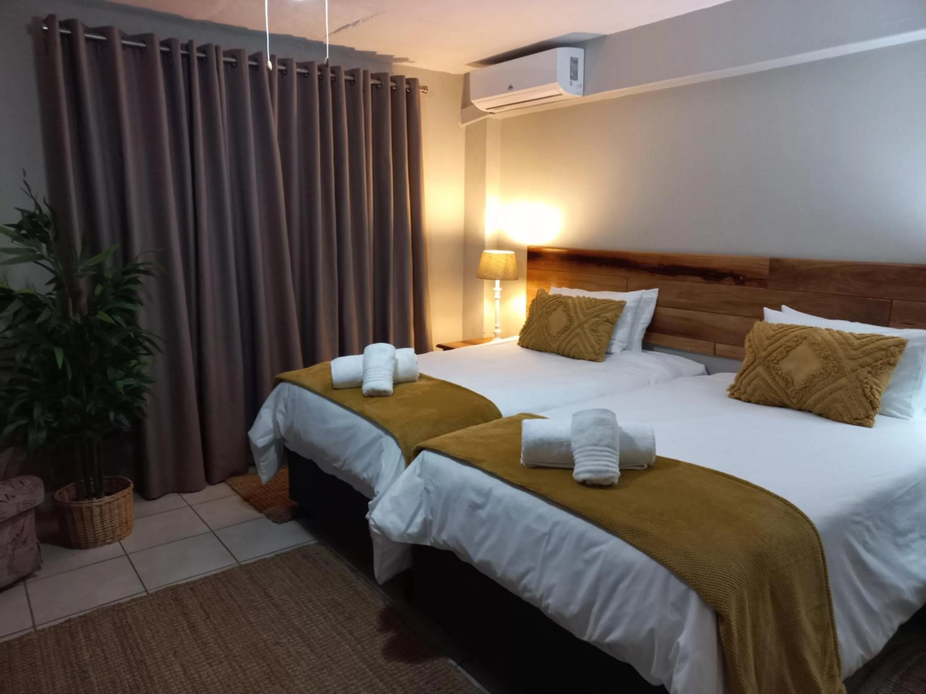 Bed in St George's Guest House