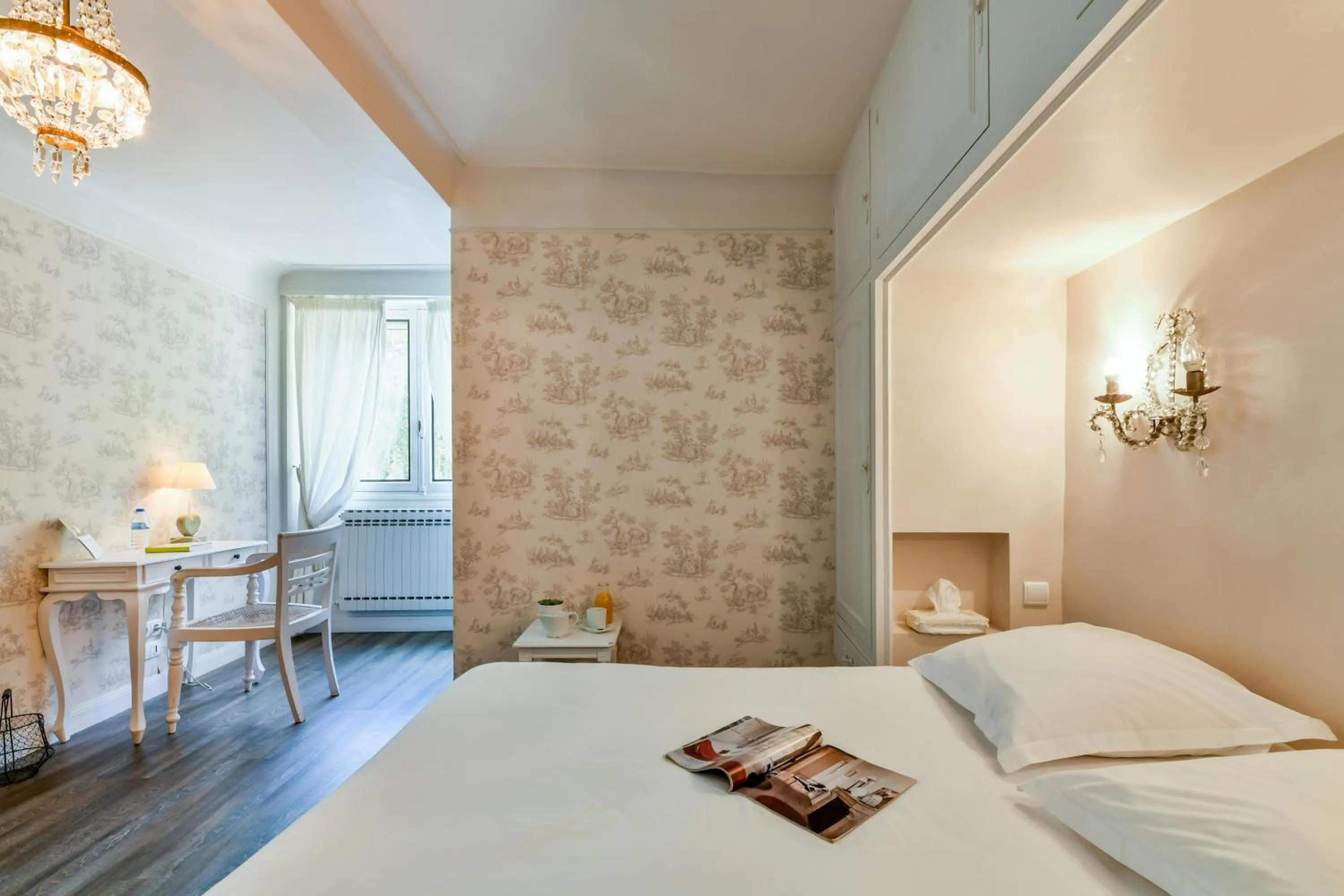 Bed in Hotel du Commerce