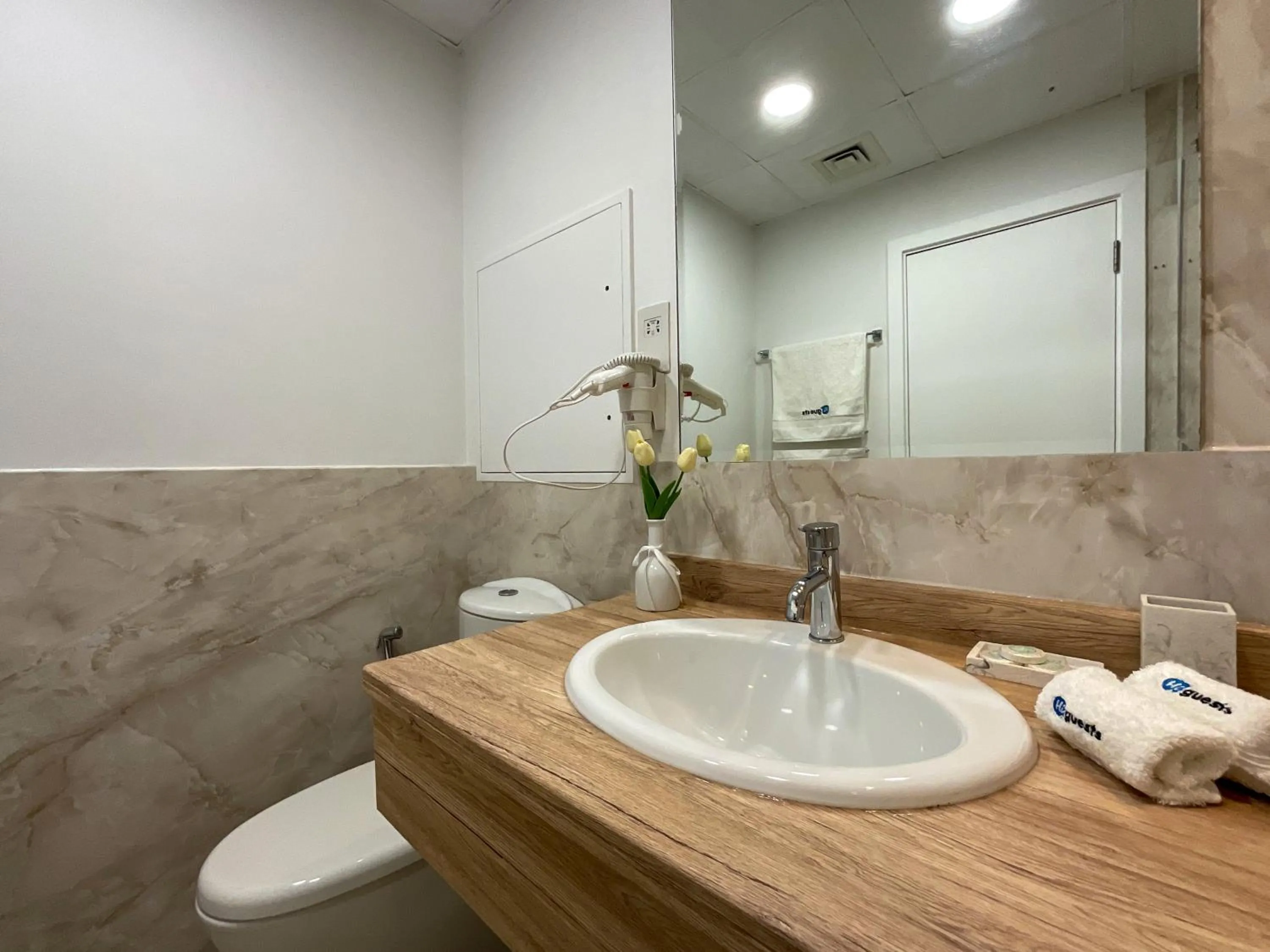 Bathroom in HiGuests - Amazing Sea Views from this 2BR Apt in JBR