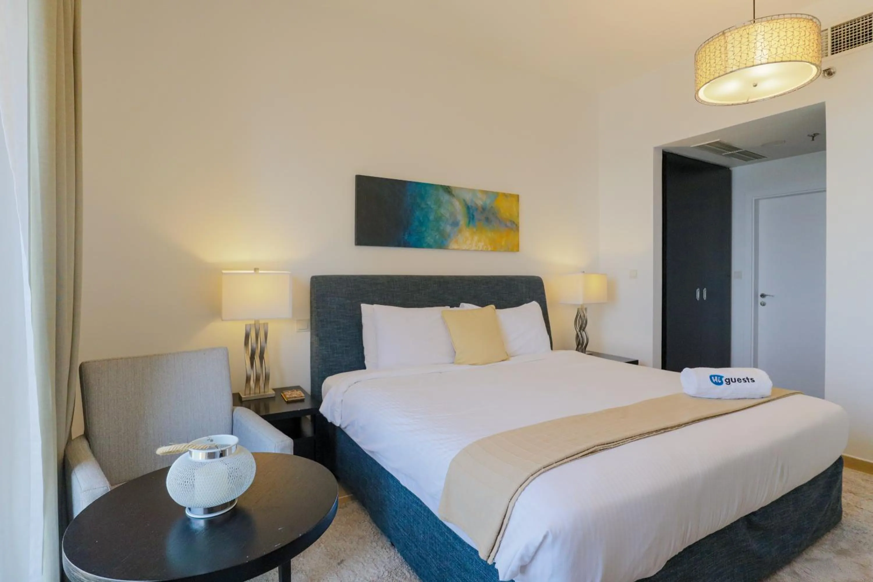 Bed in HiGuests - Amazing Sea Views from this 2BR Apt in JBR