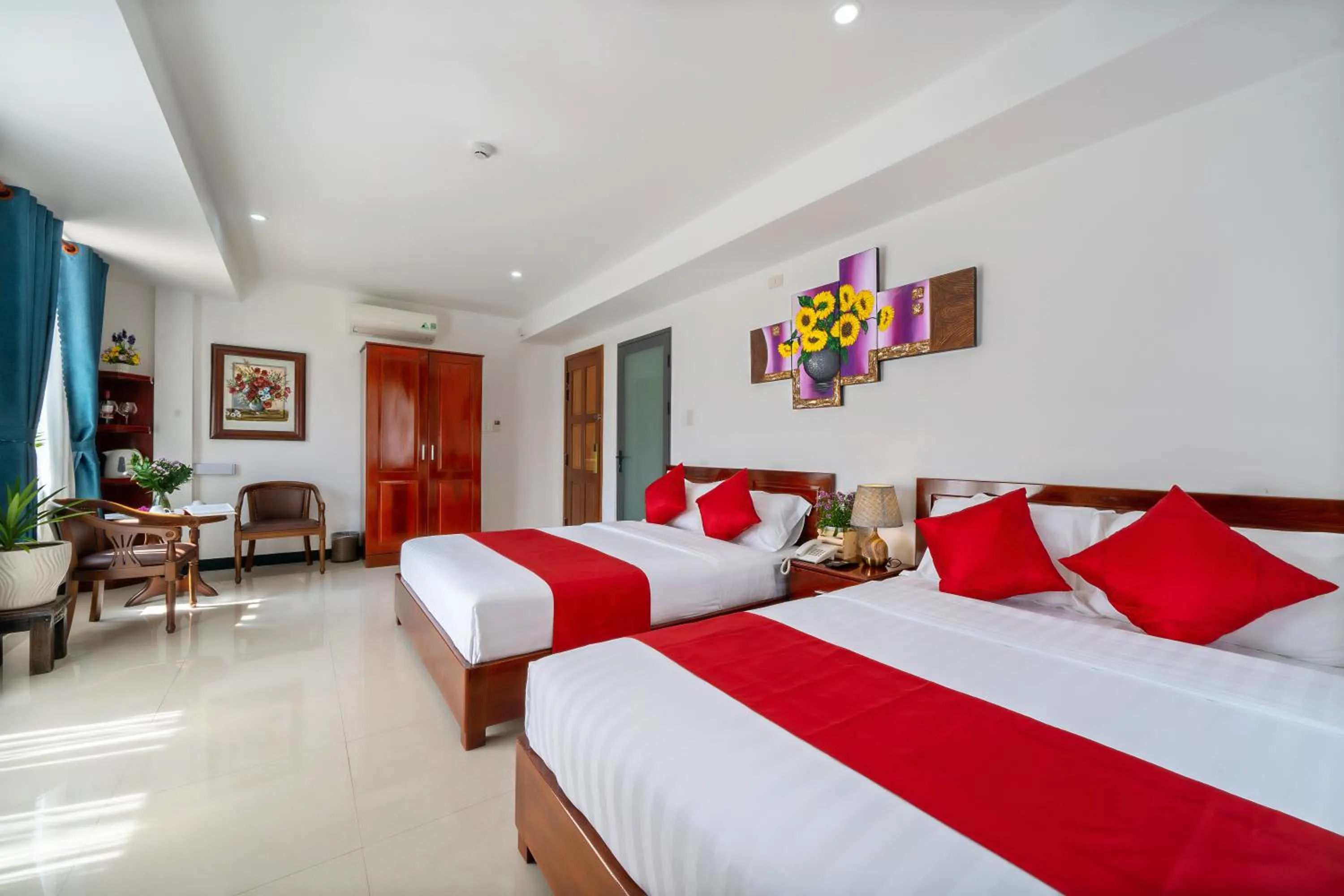 Photo of the whole room, Bed in Gioan Boutique Villa