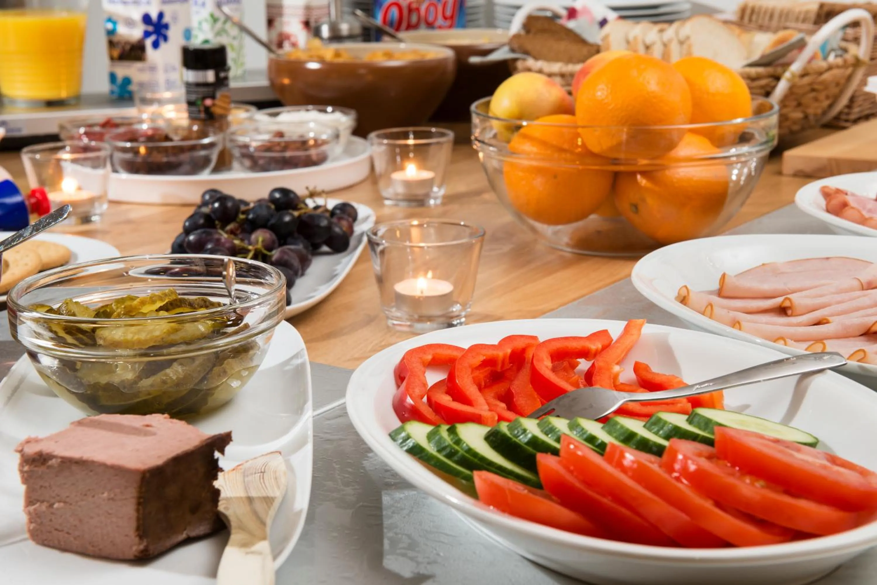 Buffet breakfast in Brink Hotell