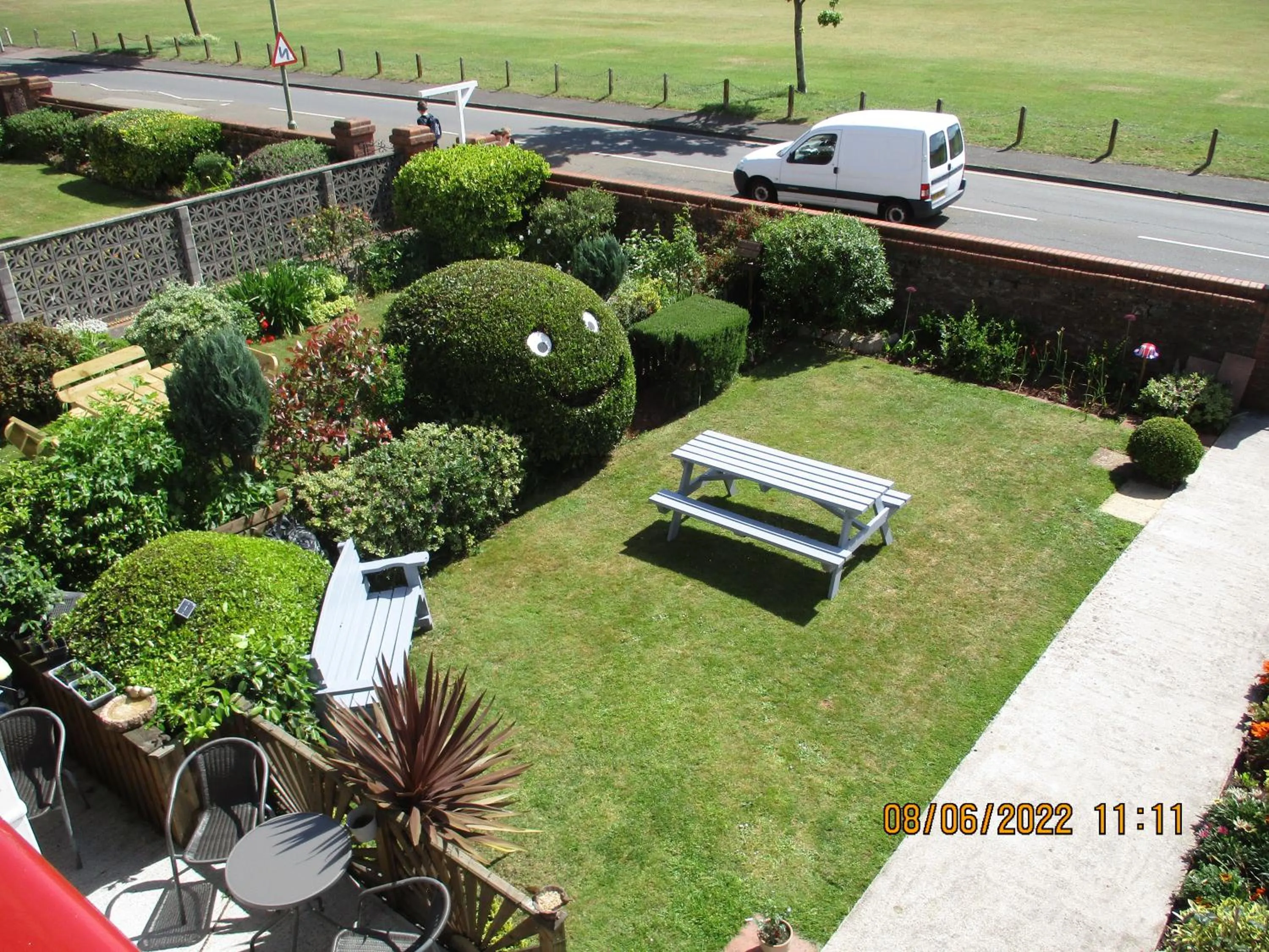 Sefton Lodge SEAFRONT ,PANORAMIC SEA VIEW ENSUITE BALCONY ROOMS AVAILABLE, GUEST GARDEN