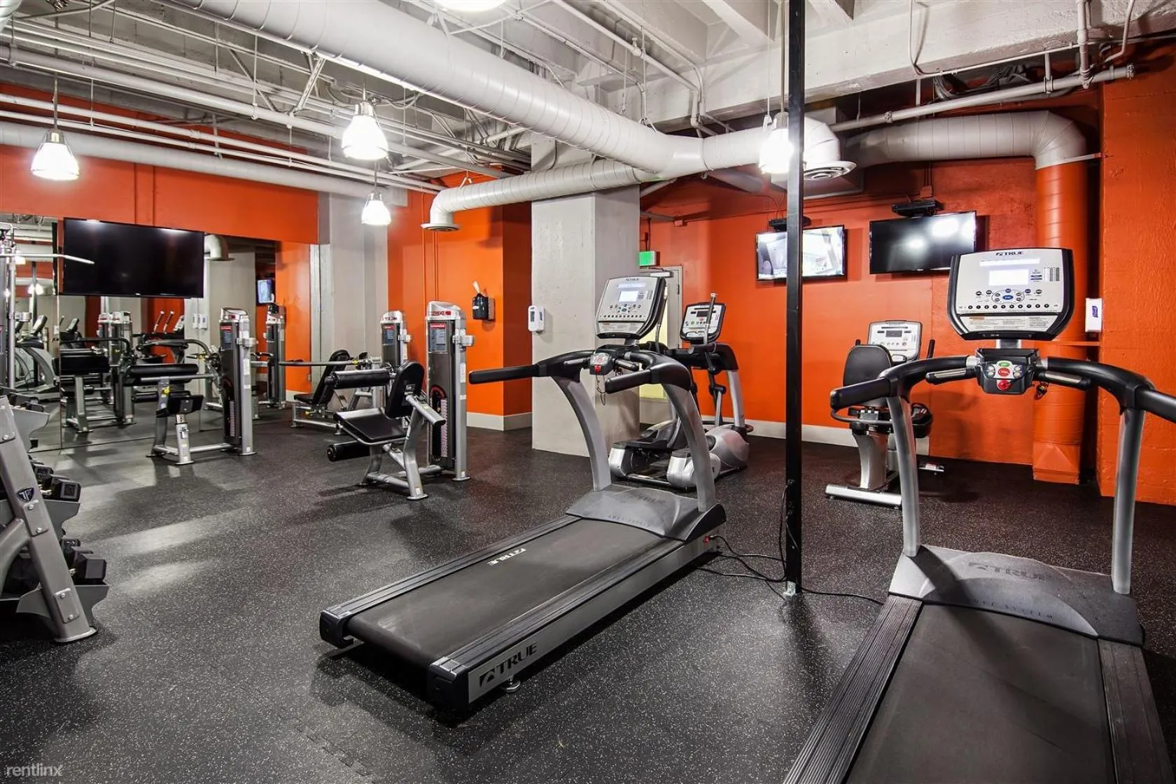 Fitness centre/facilities in Fashion Loft 2 bedroom Downtown