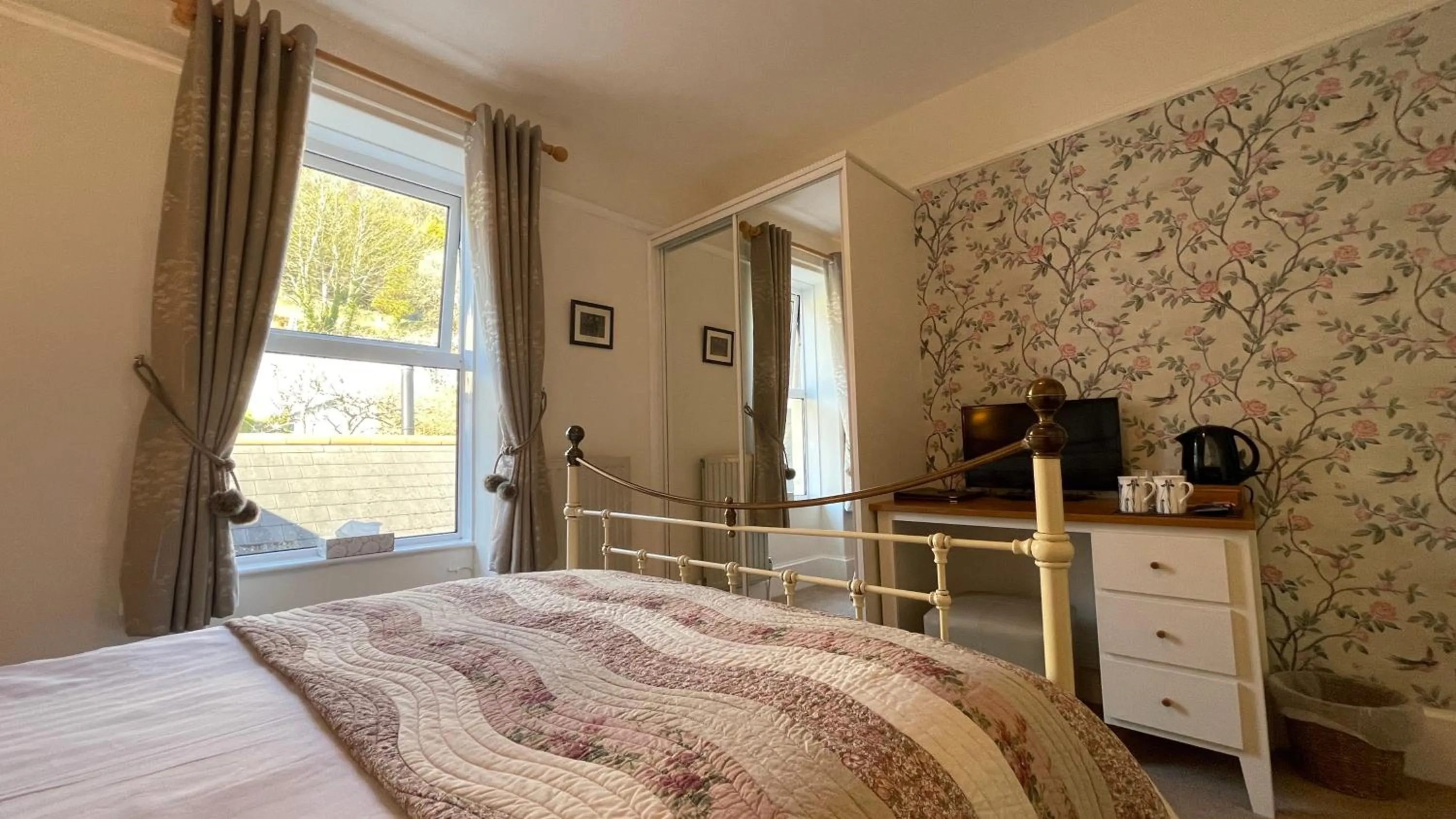 Double Room First Floor in Southcliffe B&B