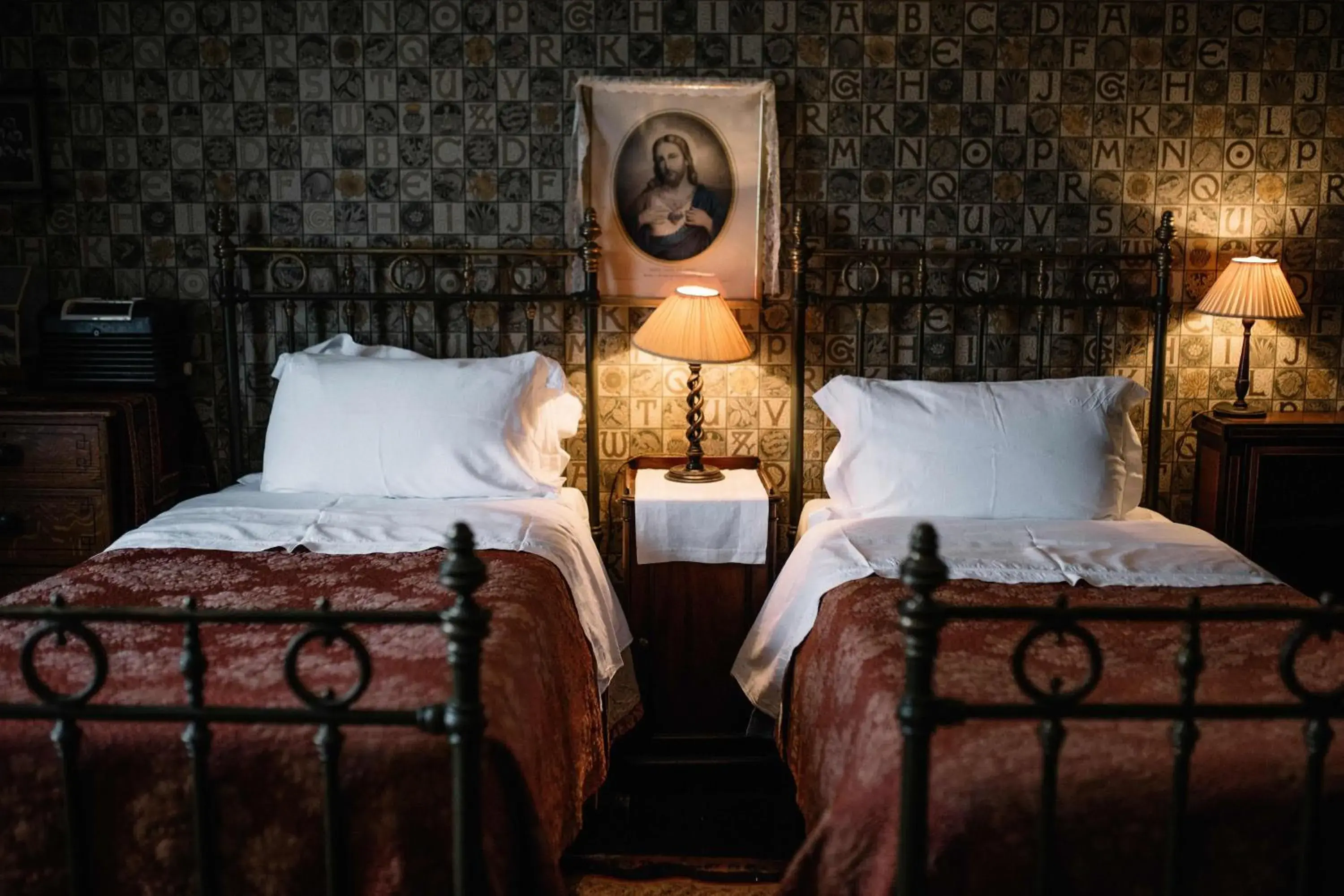 St Benedict - Victorian Bed and Breakfast St Benedict - Victorian Bed and Breakfast