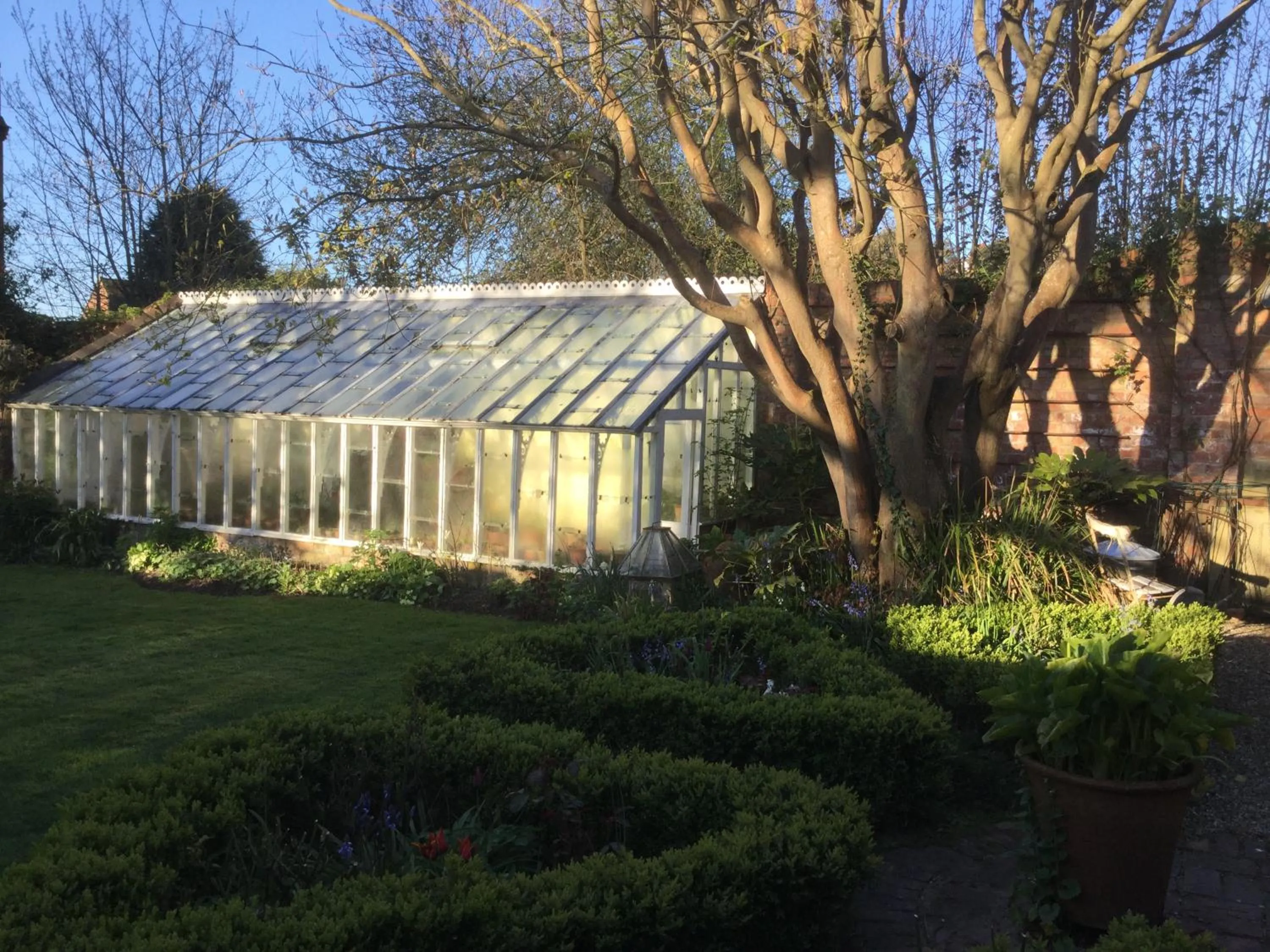 Garden in St Benedict - Victorian Bed and Breakfast