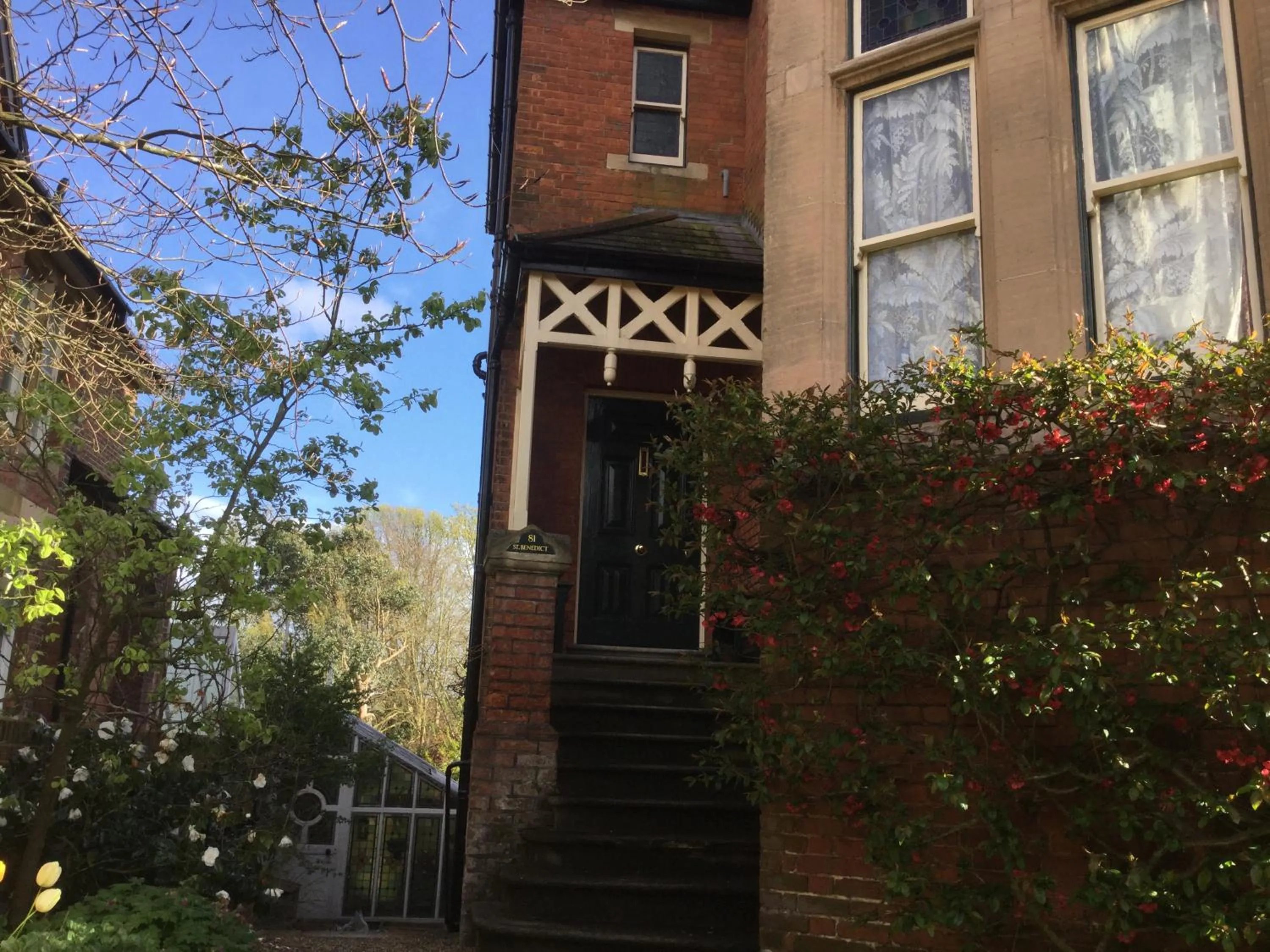 Facade/entrance in St Benedict - Victorian Bed and Breakfast