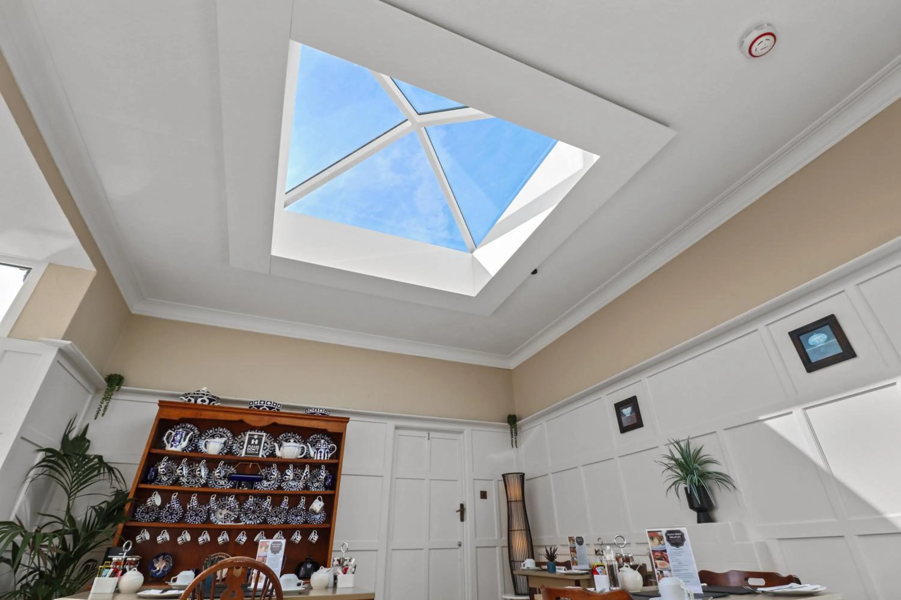 Breakfast in Beach Front Guest House